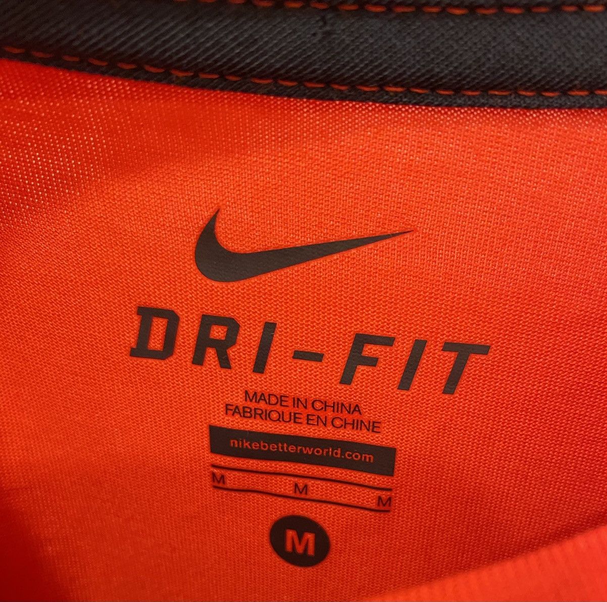 Nike Lebron James Nike Dri-Fit Mens Red T-Shirt - Size M Size US M / EU 48-50 / 2 - 5 Thumbnail