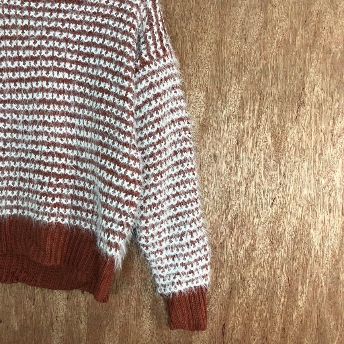 DLL Lips White Brown fur Mohair Shag Shaggy knitwear #c322