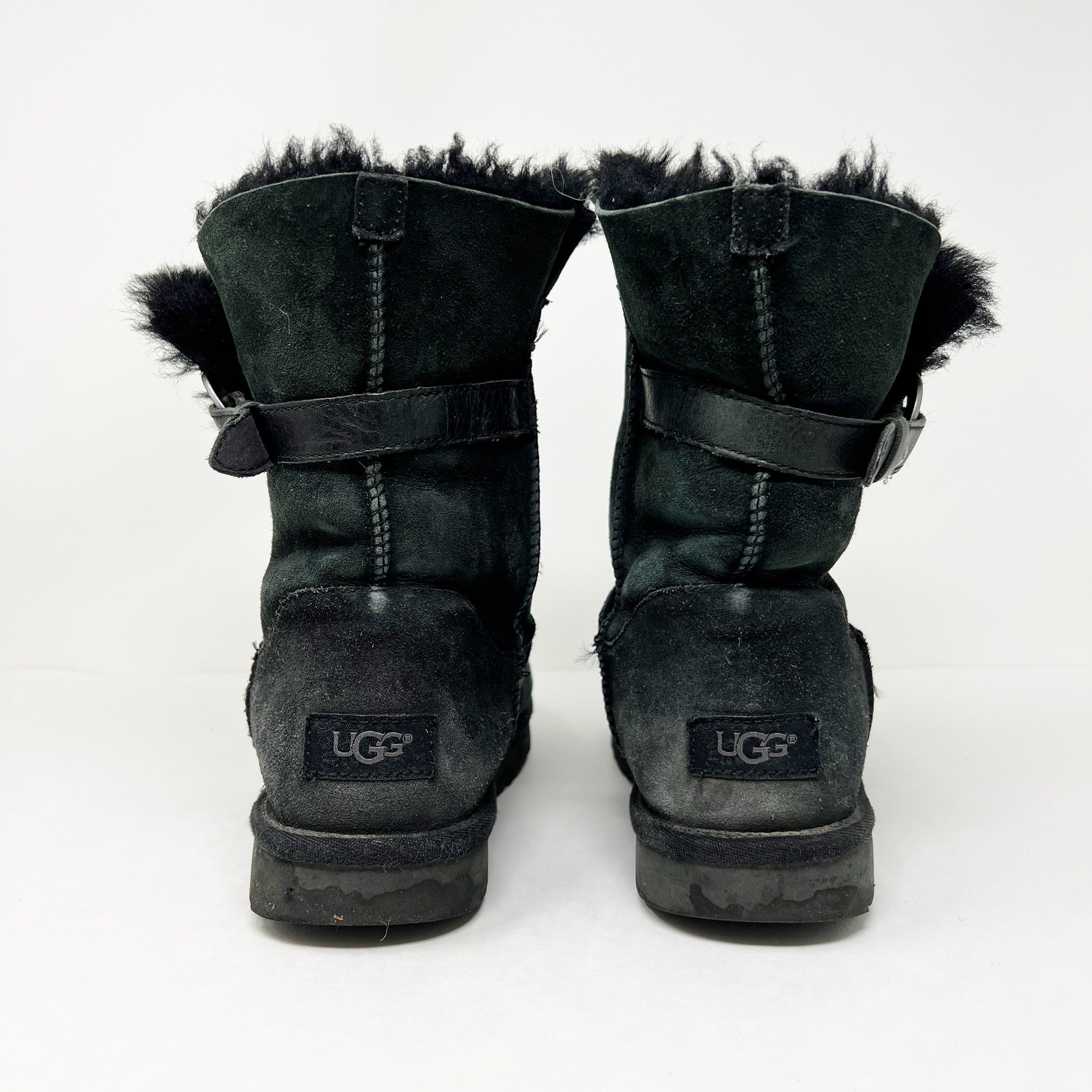 Ugg Nash Genuine Suede Pull On Round Toe Buckle Boots Shoes