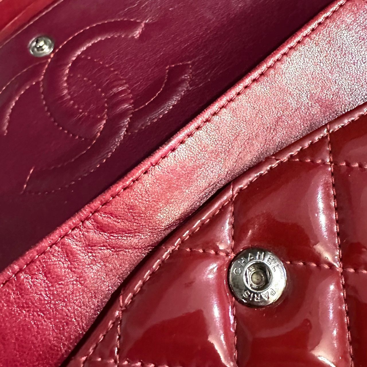 Chanel Chanel Red Quilted Patent Medium Classique Double Flap Bag Size ONE SIZE - 13 Thumbnail