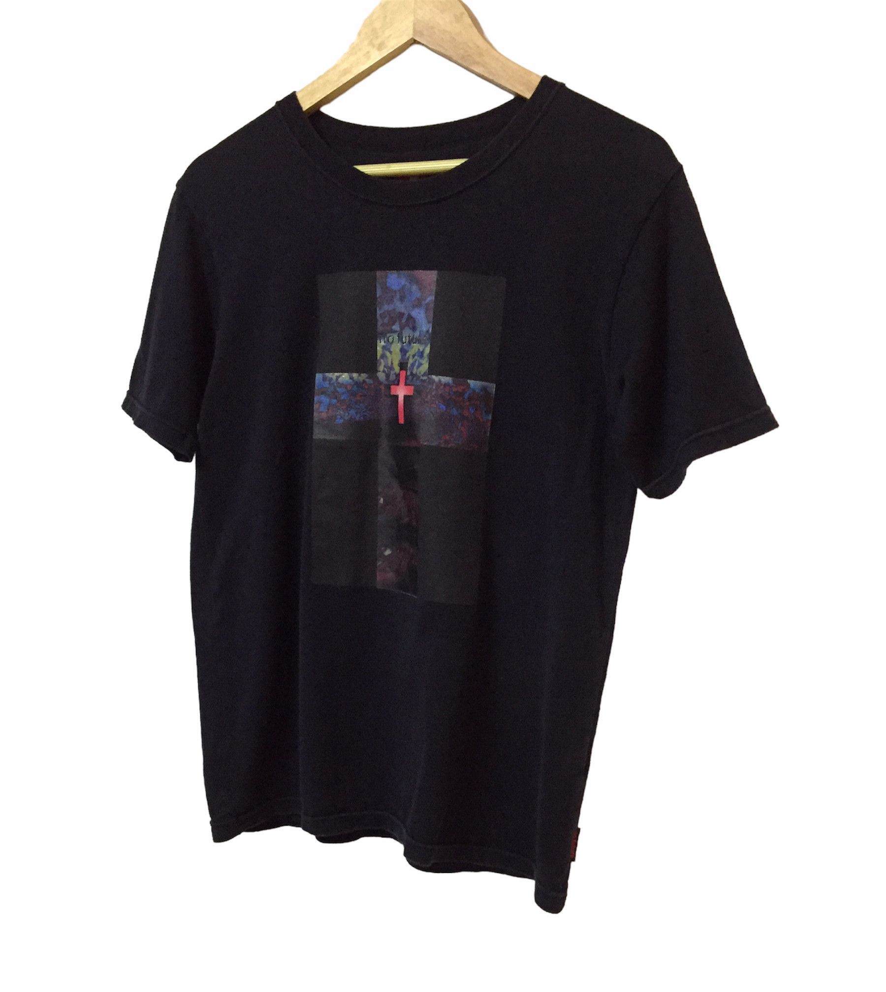 Japanese Brand NO FUTURE CROSS LOGO JAPANESE BRAND TSHIRT Size US L / EU 52-54 / 3 - 2 Thumbnail