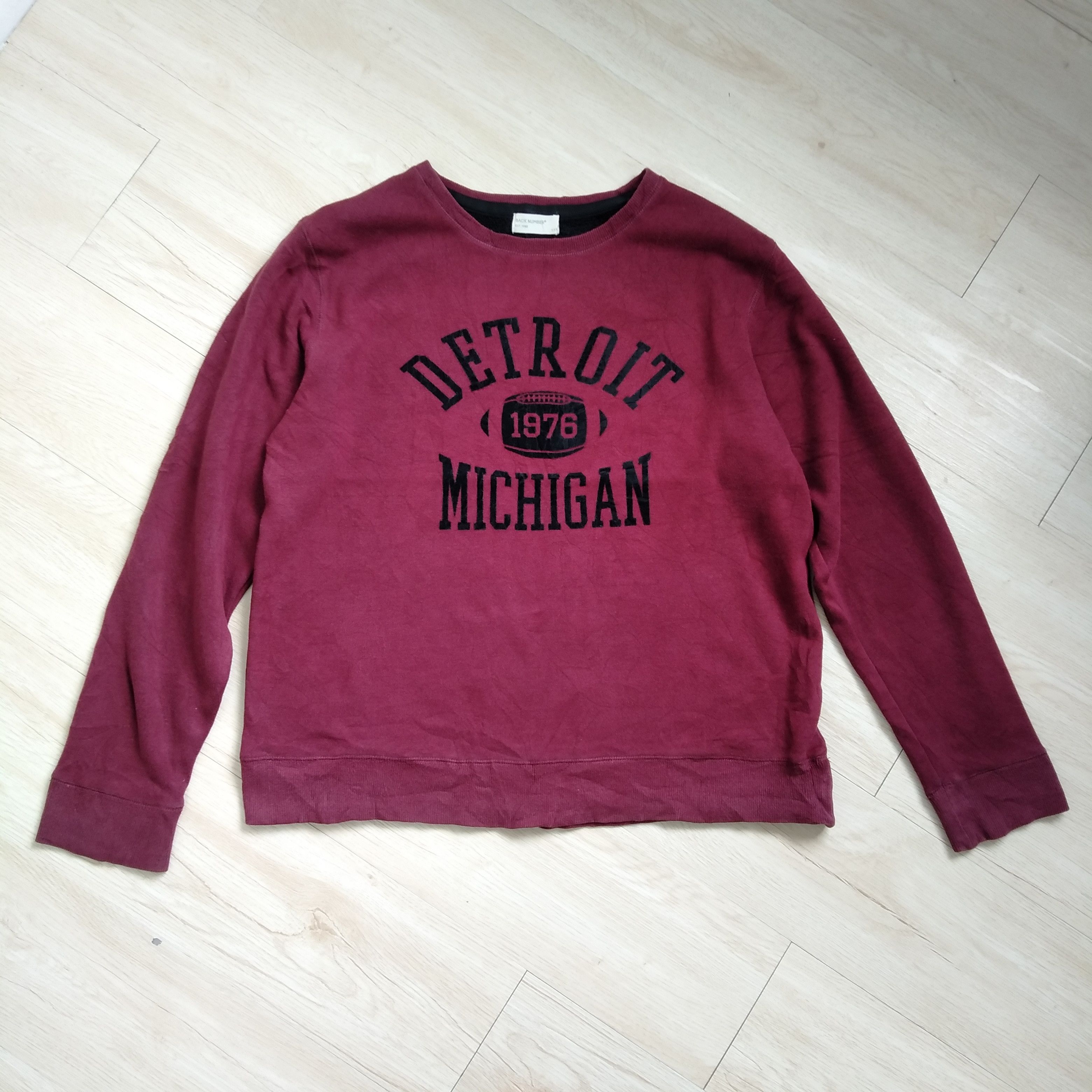 Back Number Detroit Michigan Sweatshirts