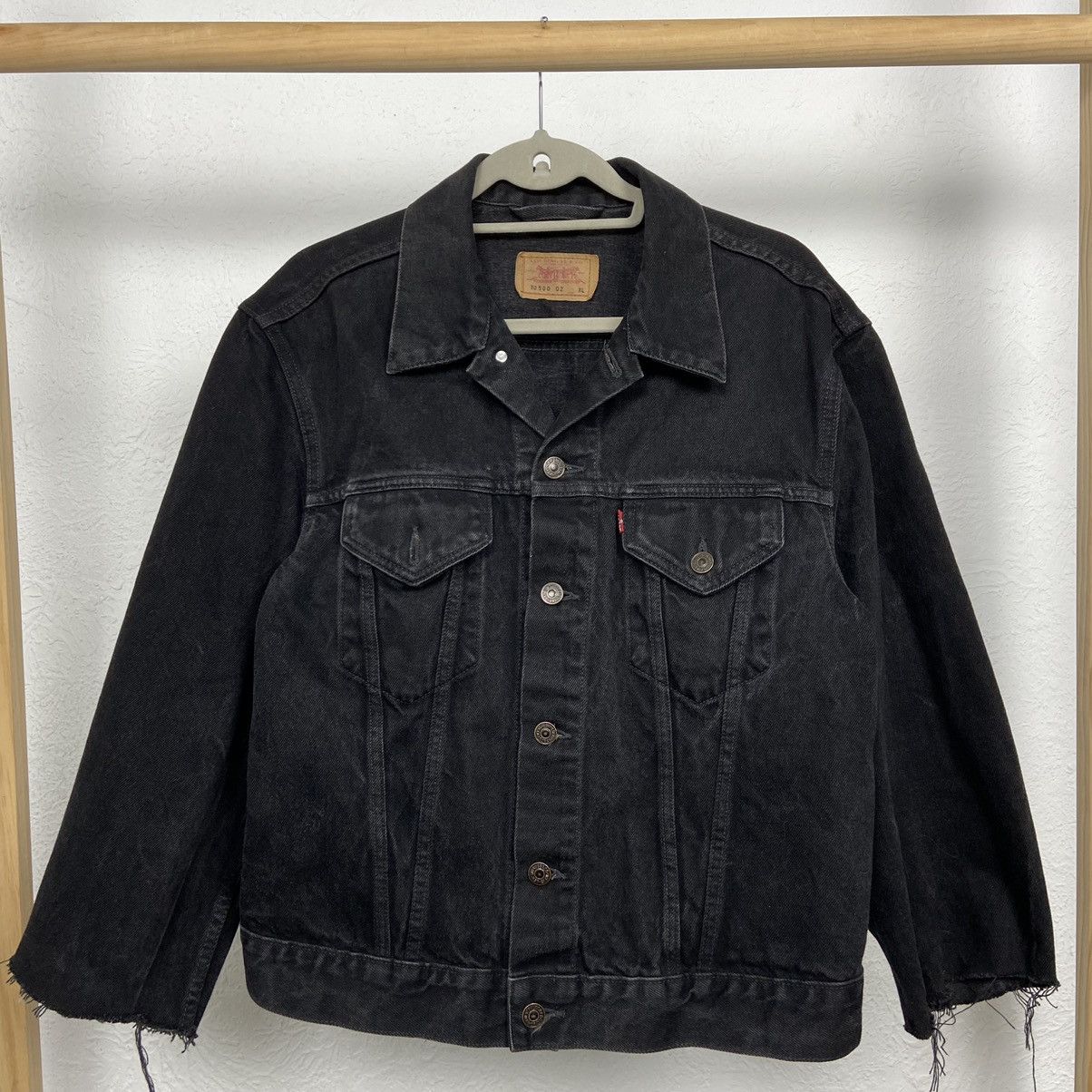 Levi's 1980s MADE IN ITALY FADED BOXY LEVIS JEANS JACKET - № 2097 Size US M / EU 48-50 / 2 - 2 Thumbnail