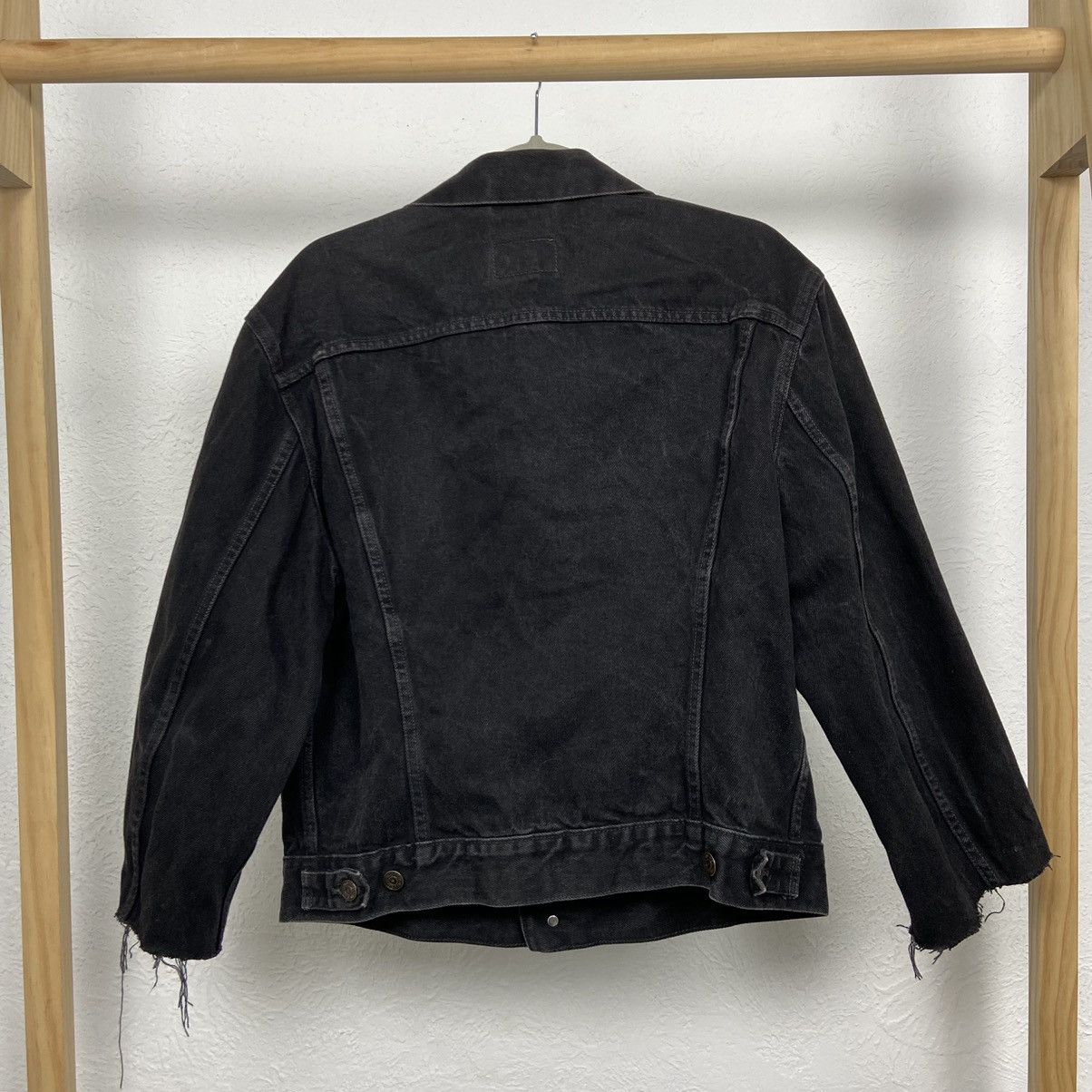 Levi's 1980s MADE IN ITALY FADED BOXY LEVIS JEANS JACKET - № 2097 Size US M / EU 48-50 / 2 - 5 Thumbnail