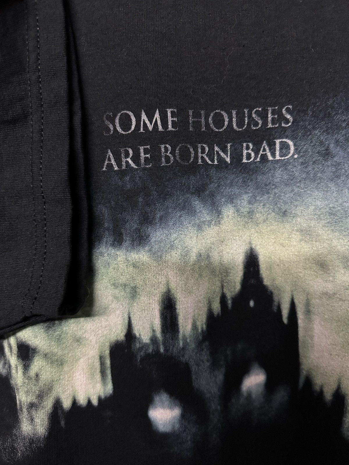 Vintage Vintage 90s Movie The Haunting By Dream Works Pictures Tee Size US M / EU 48-50 / 2 - 6 Thumbnail