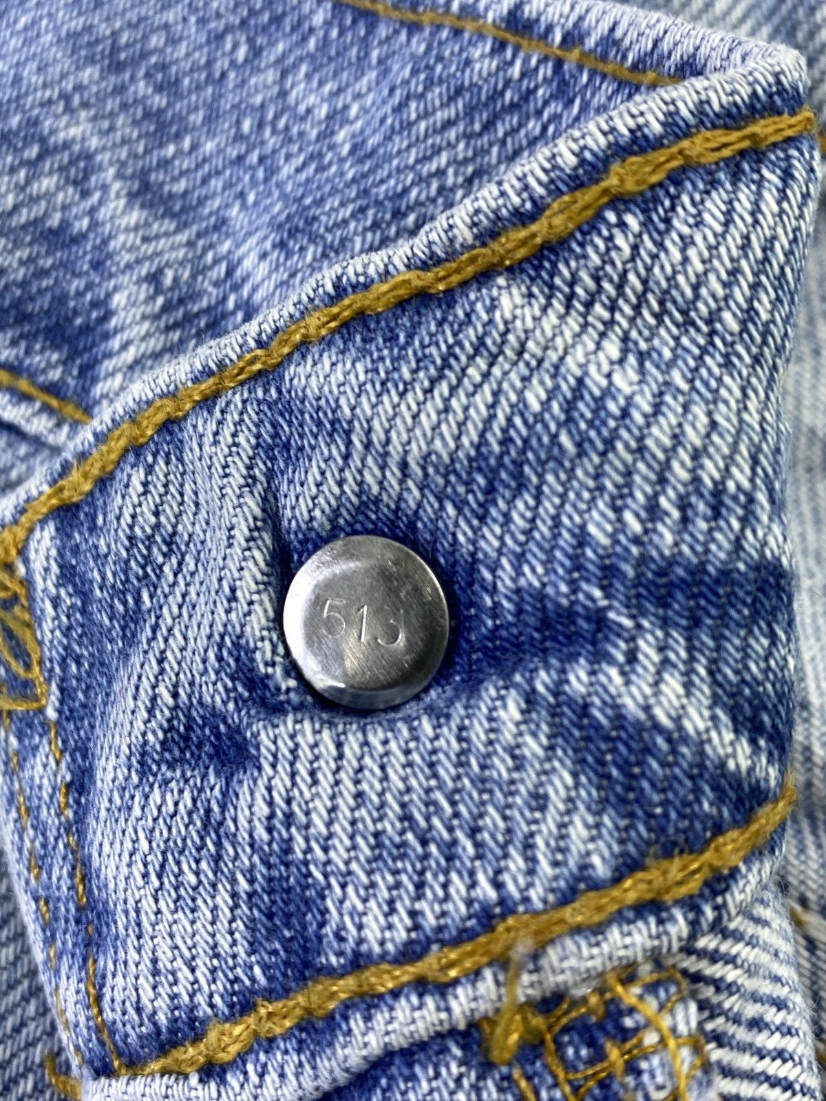 Levi's Vintage Levi's 550 Jeans Blue Wash - J732 Size US 40 / EU 56 - 4 Thumbnail