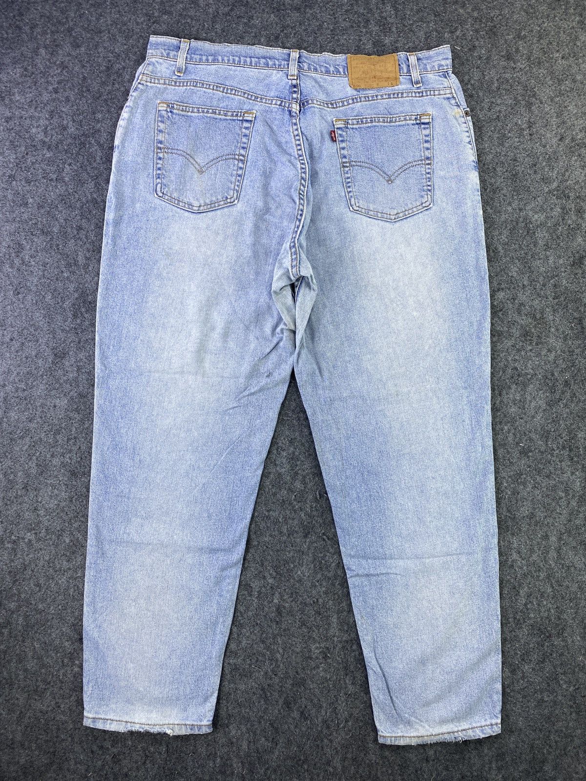 Levi's Vintage Levi's 550 Jeans Blue Wash - J732 Size US 40 / EU 56 - 2 Thumbnail