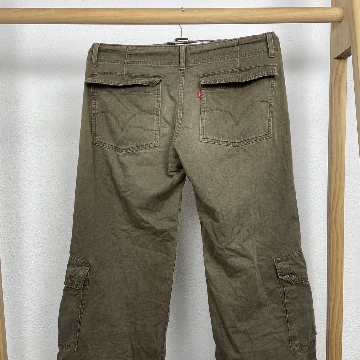 Japanese Brand LEVIS BAGGY ARCHIVE MULTIPOCKET BONDAGE CARGO PANTS № 3075 Size US 34 / EU 50 - 8 Thumbnail