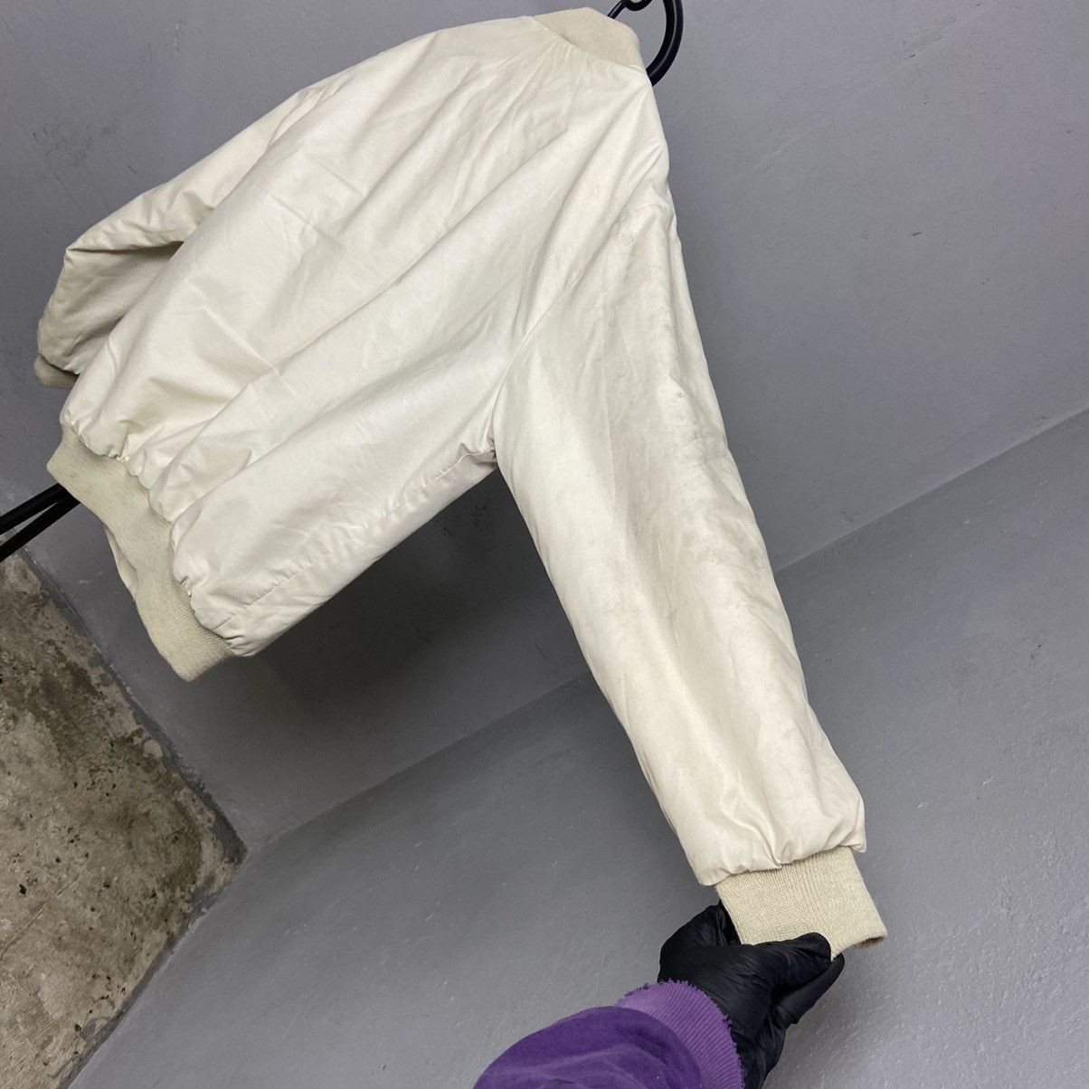 Other BAGGY 1980s CREAM NYLON VINTAGE RARE BOMBER JACKET - № 2061 Size US L / EU 52-54 / 3 - 4 Thumbnail