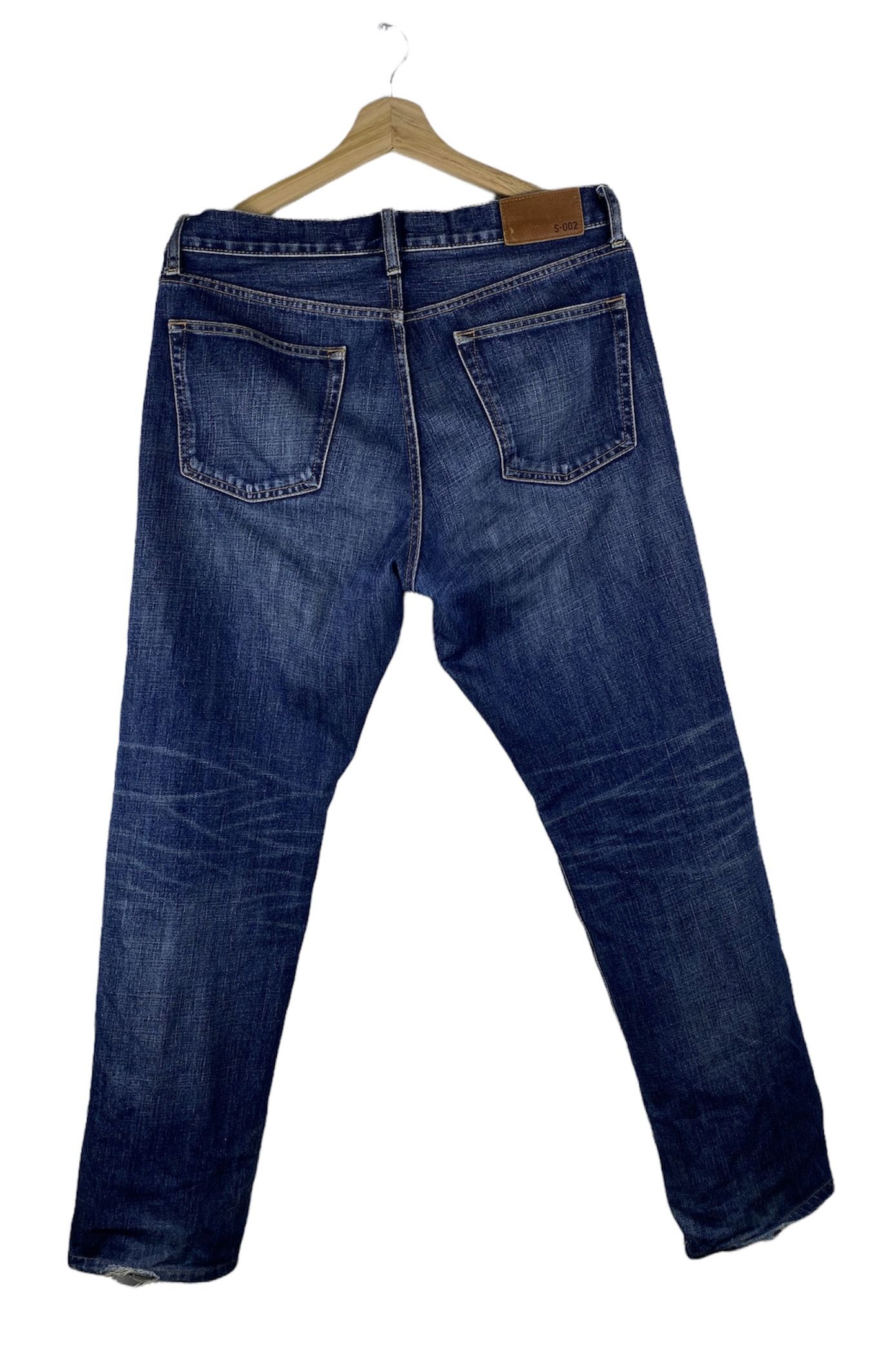 Uniqlo GONE 🔥 Vintage Uniqlo Regular Fit Straight Denim Jeans Size US 32 / EU 48 - 2 Thumbnail