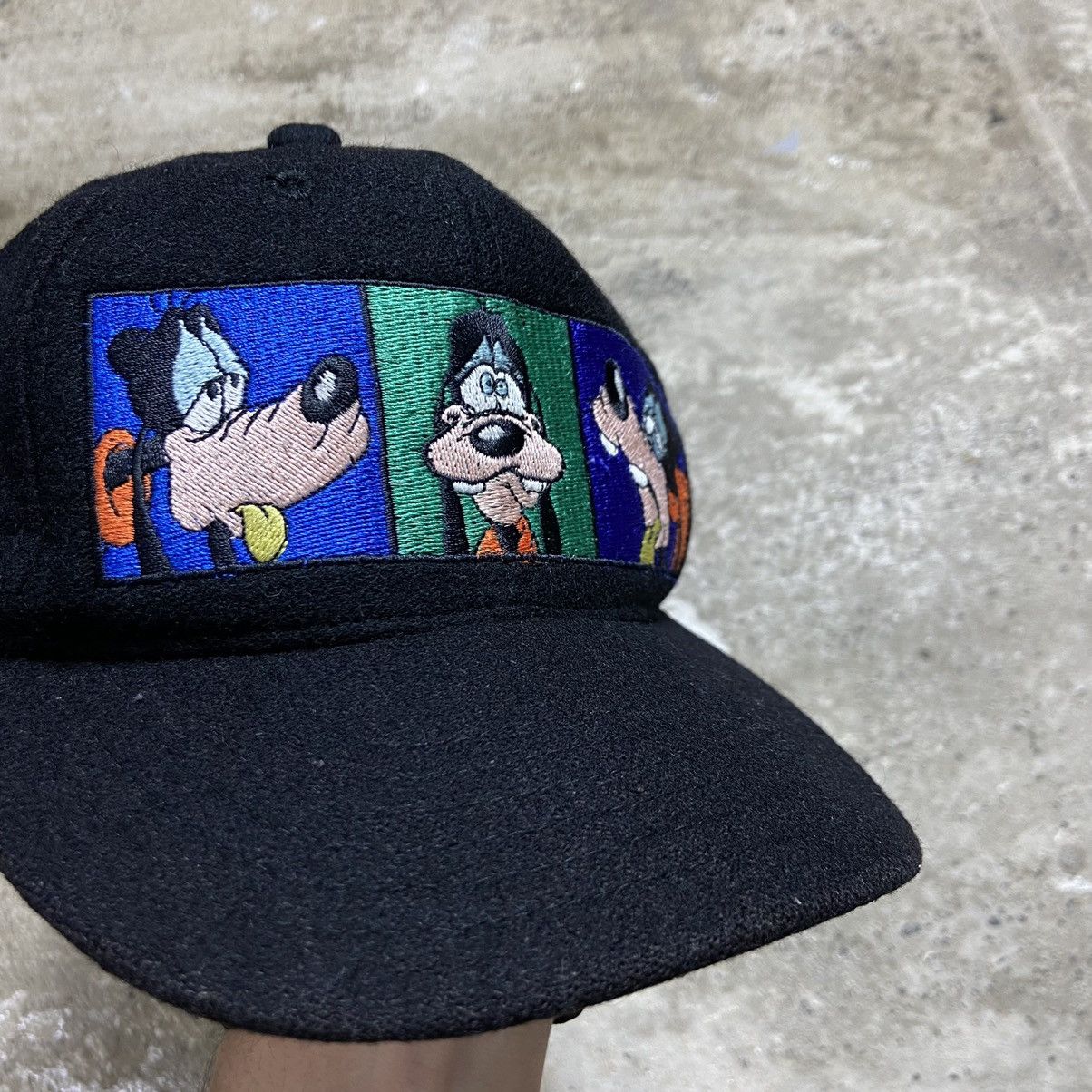 Disney 1980s GOOFY ARCHIVE EMBROIDERED VINTAGE WOOL CAP - № 4024 Size ONE SIZE - 5 Thumbnail