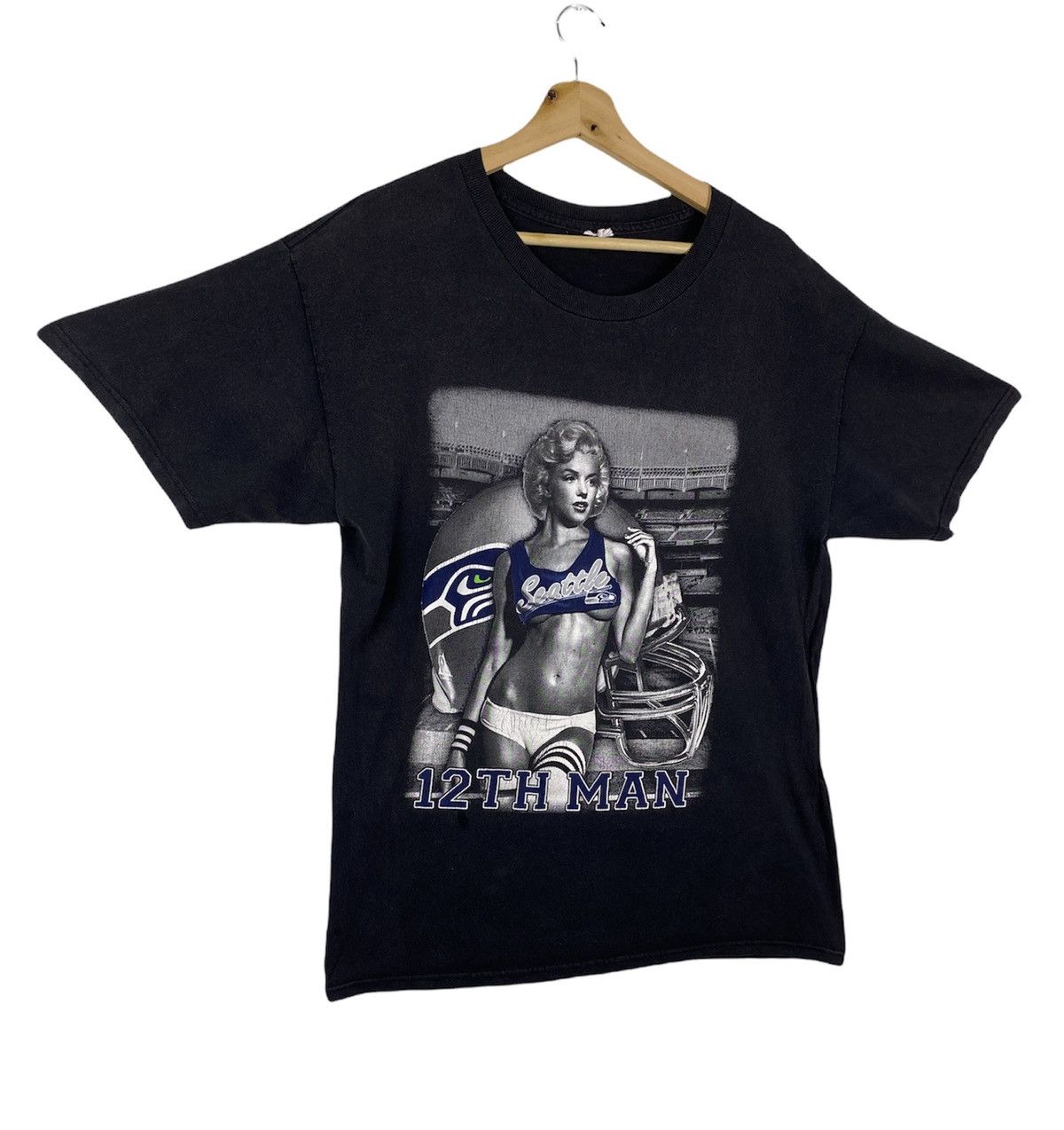 Band Tees OFFER 🔥 Vintage Seattle x Marilyn Monroe Tshirt Tee Size US M / EU 48-50 / 2 - 2 Thumbnail