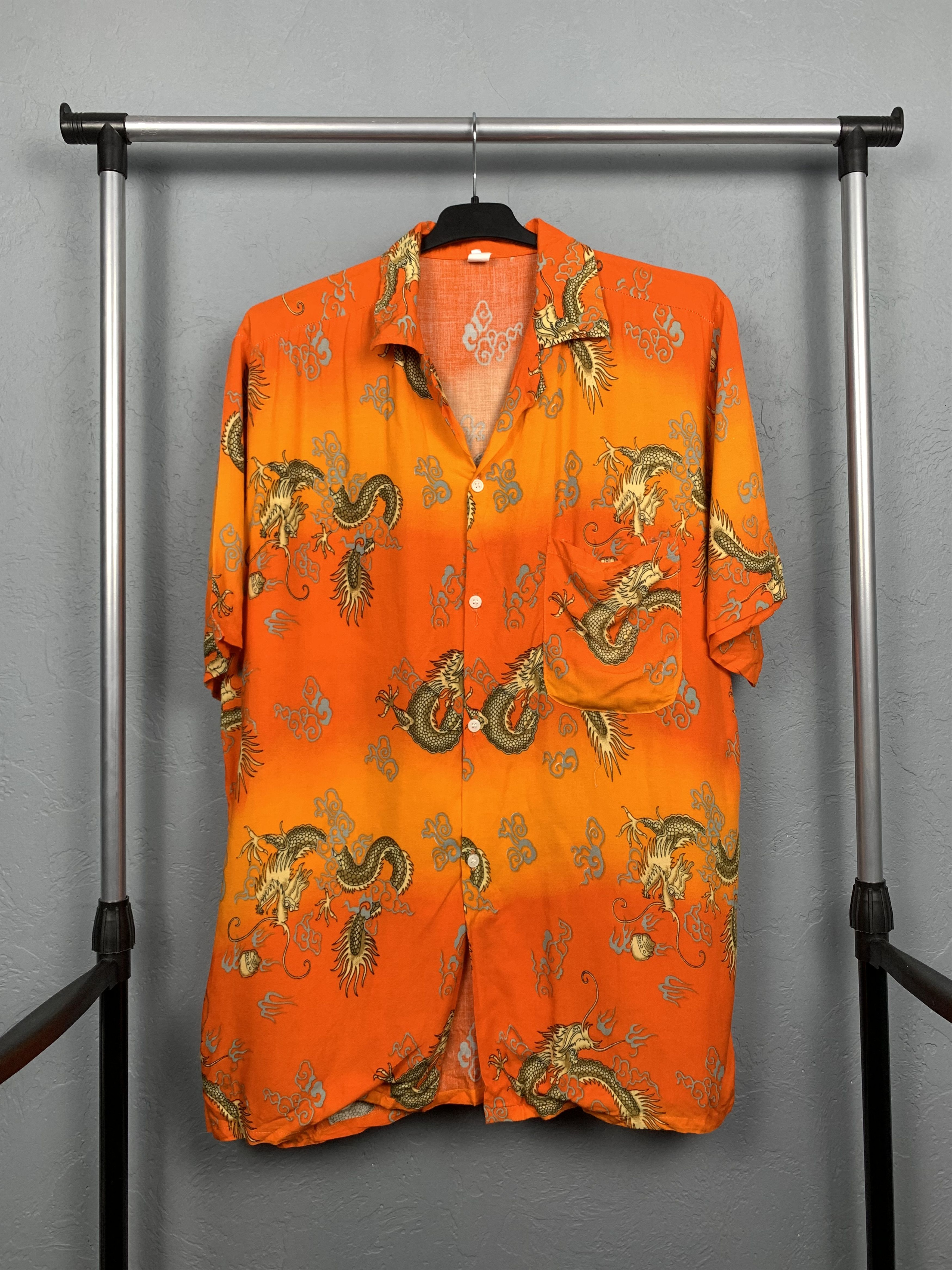 Japanese Brand Hawaiian Shirt Dragon Print in Japanese Style Size US L / EU 52-54 / 3 - 1 Thumbnail