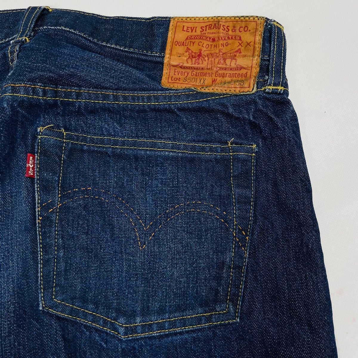 Levi's Vintage Clothing 1980s BIG E SELVEDGE S501XX ARCHIVE RARE LEVIS PANTS № 3093 Size US 34 / EU 50 - 3 Thumbnail