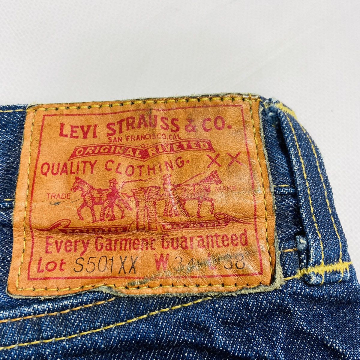 Levi's Vintage Clothing 1980s BIG E SELVEDGE S501XX ARCHIVE RARE LEVIS PANTS № 3093 Size US 34 / EU 50 - 10 Thumbnail