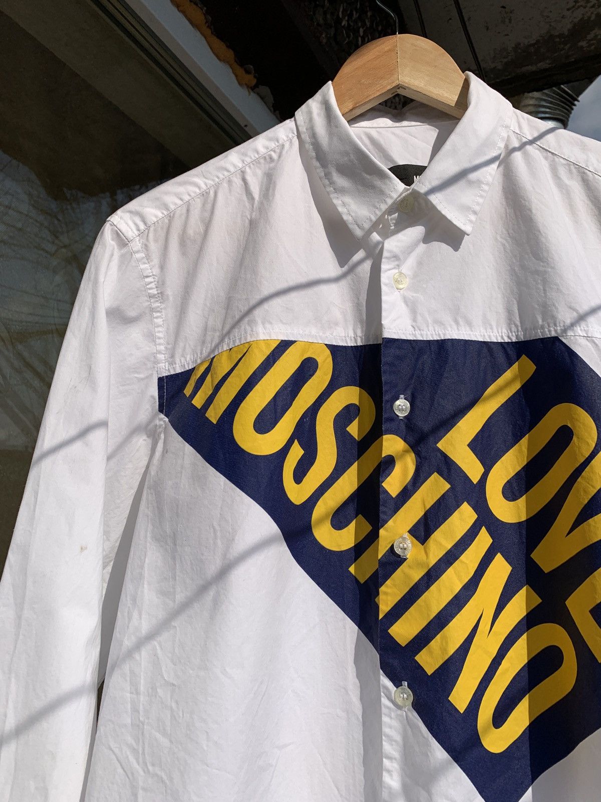 Moschino Love Moschino Distressed Button Up Long Sleeve Shirt Size US M / EU 48-50 / 2 - 4 Thumbnail