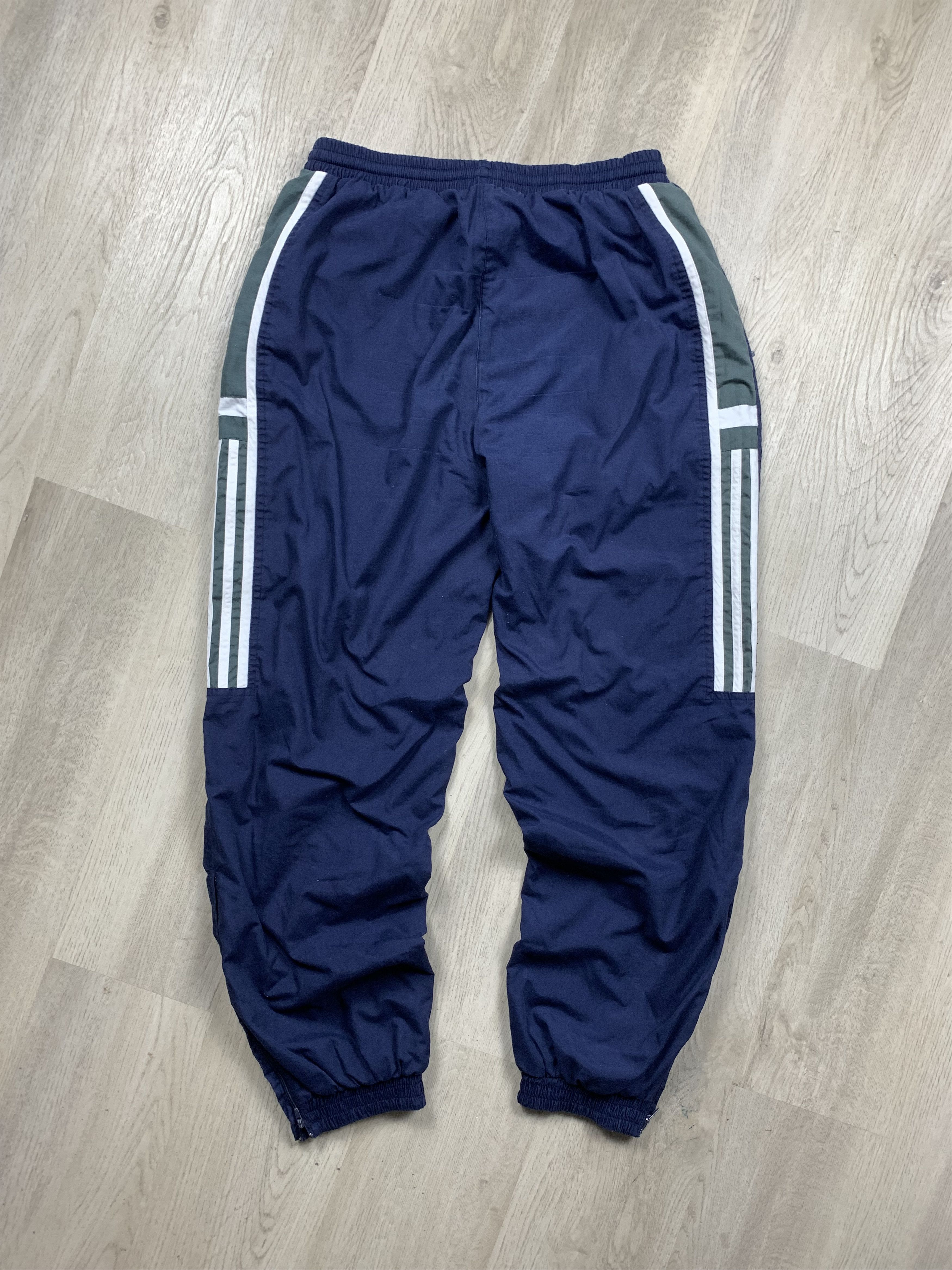 Adidas × Vintage Adidas Vintage Mens Baggy Nylon Track Pants Size US 34 / EU 50 - 8 Thumbnail