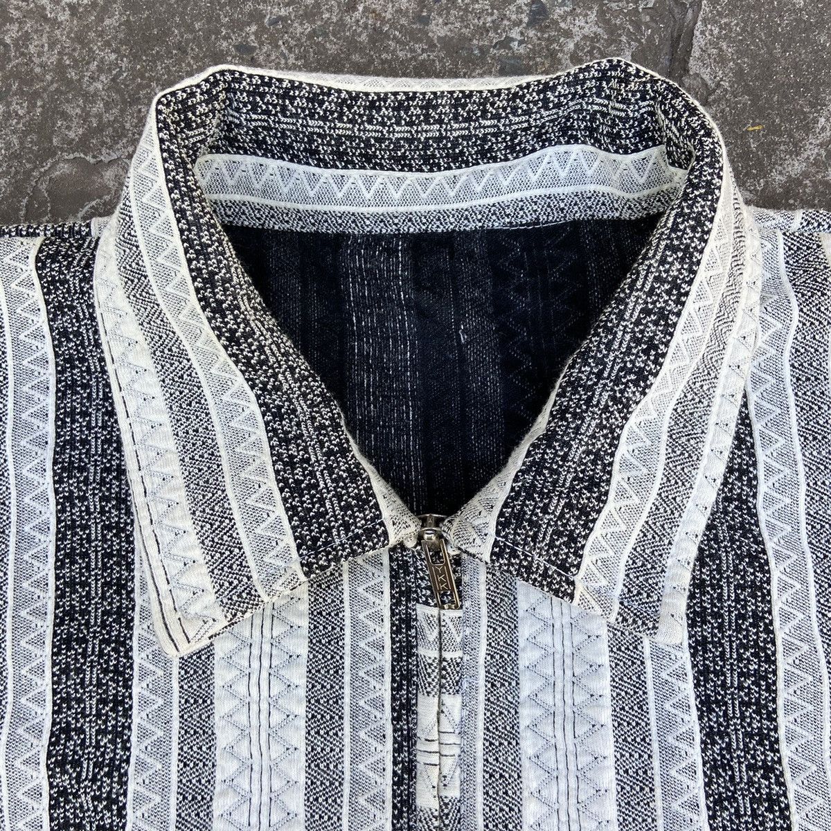 Japanese Brand 1980s SASHIKO STYLE PATCHWORK MINIMALISTIC JACKET - № 2166 Size US L / EU 52-54 / 3 - 6 Thumbnail