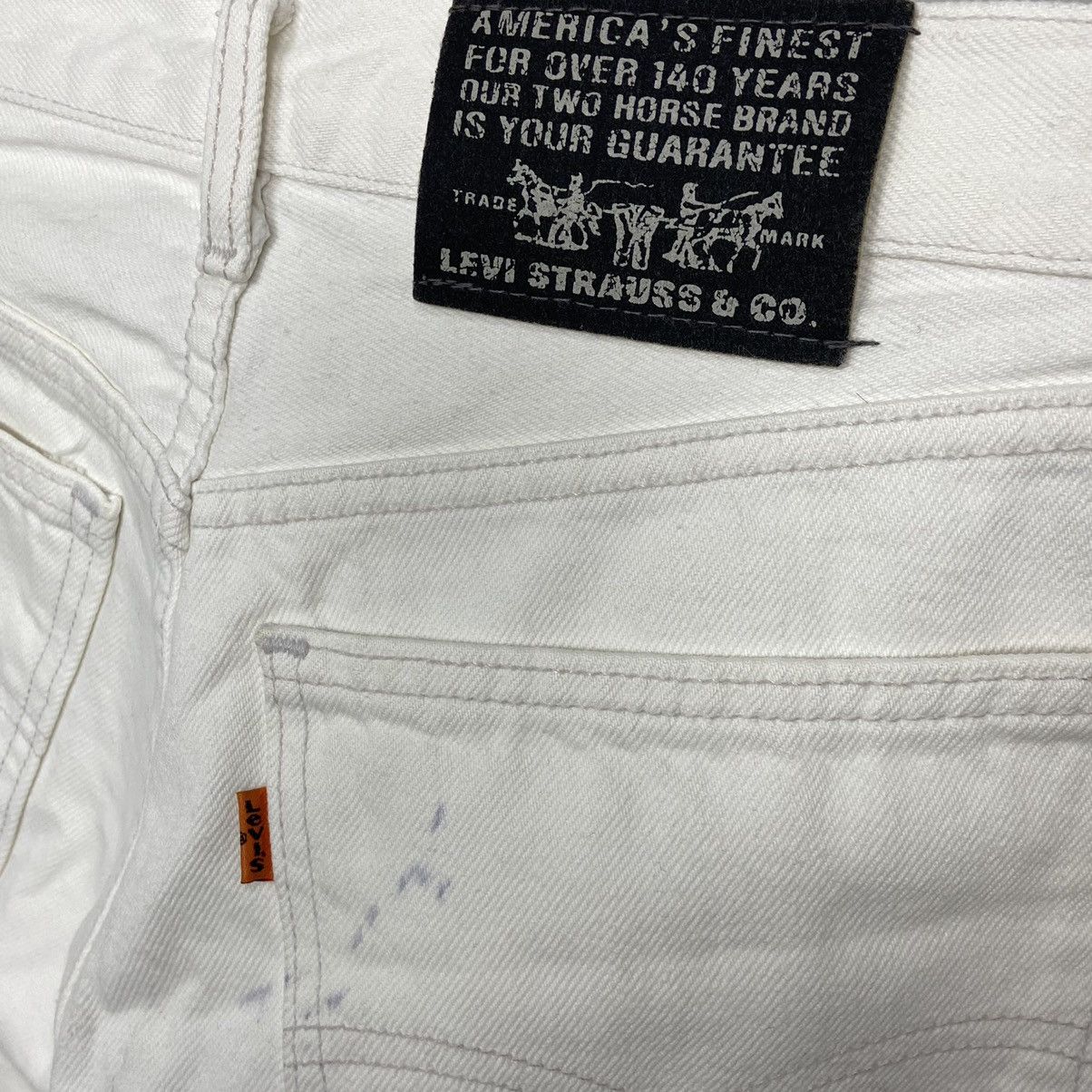 Levi's Vintage Clothing LEVI'S ORANGE TAB RARE VINTAGE WHITE JEANS PANTS - 3205 Size US 32 / EU 48 - 7 Thumbnail