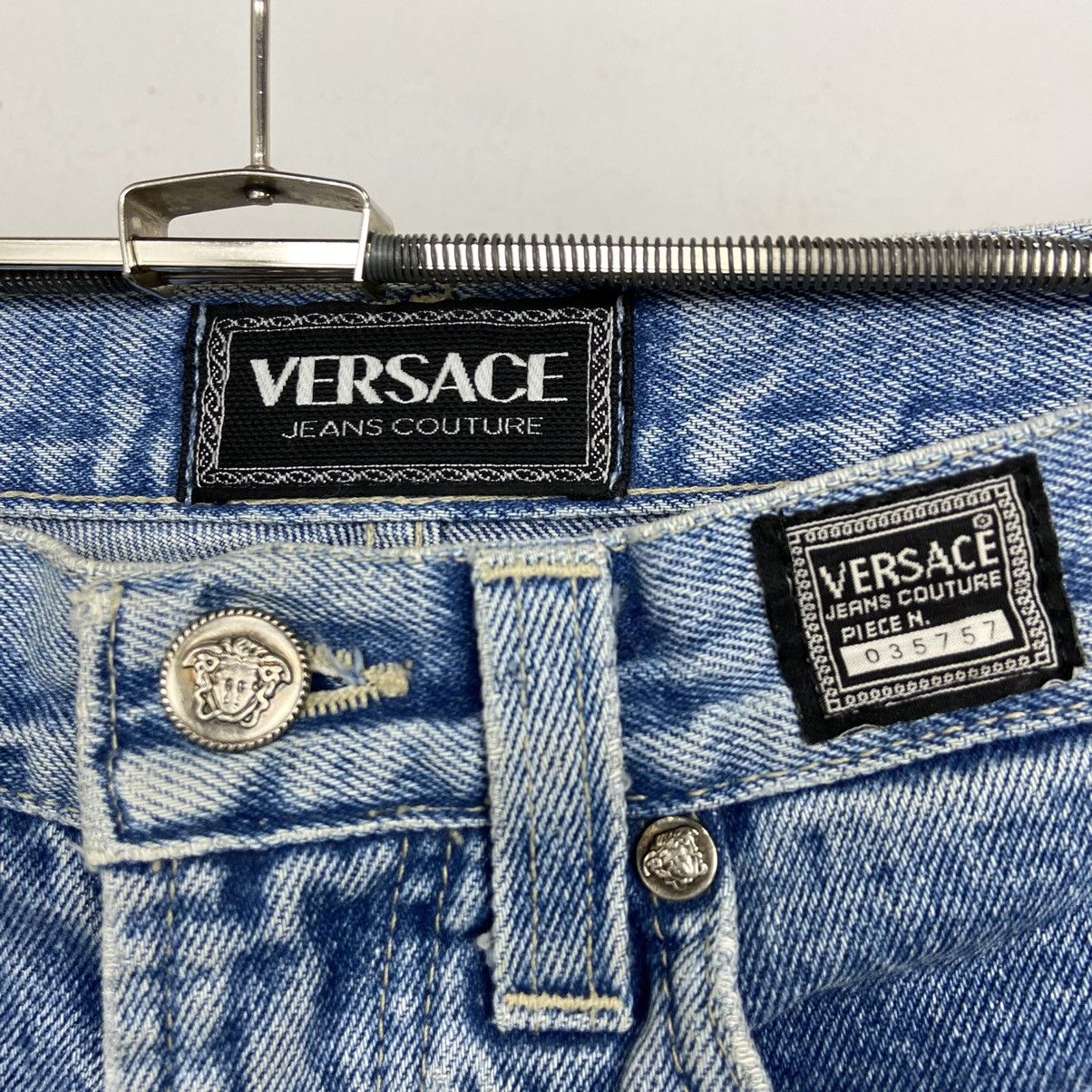 Versace VERSACE BABY BLUE 1990s BEAUTIFUL WASHED FADE PANTS - № 3114 Size US 29 - 8 Thumbnail