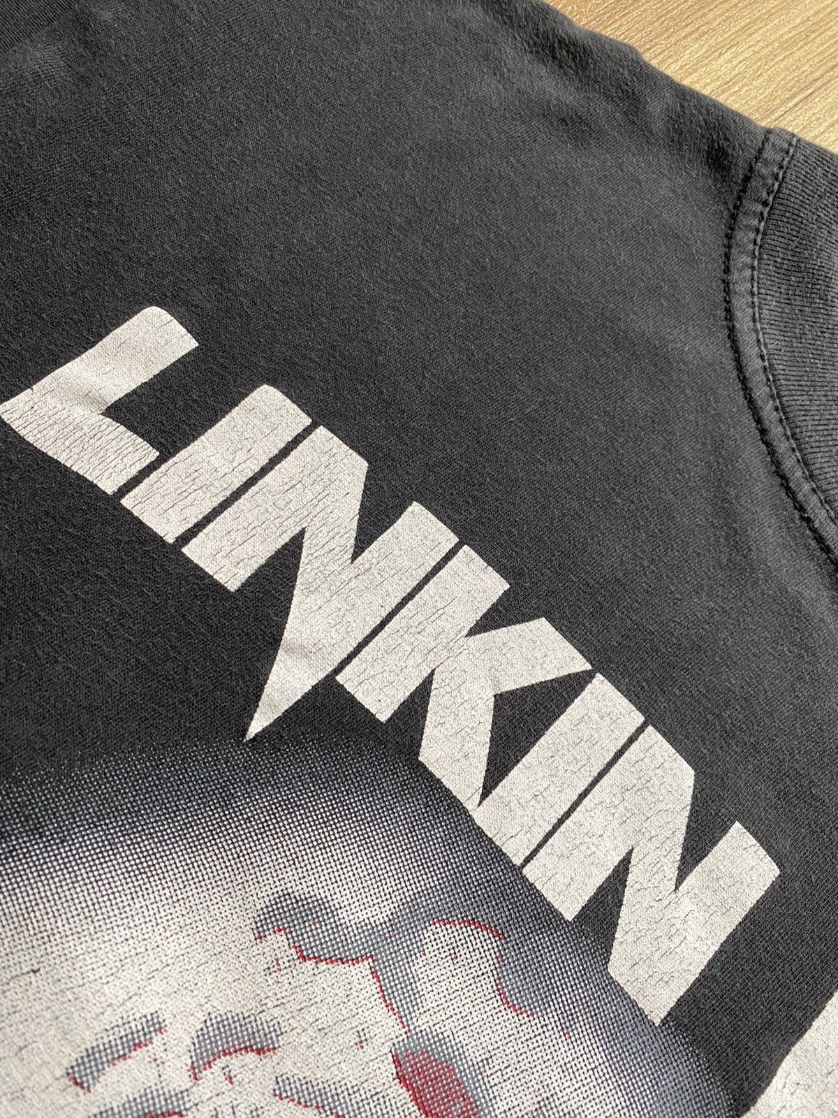 Band Tees Vintage Linkin Park Living Things T Shirt Tee Rammstein Korn Size US M / EU 48-50 / 2 - 5 Thumbnail