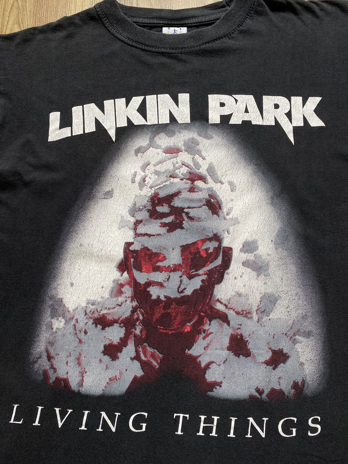 Band Tees Vintage Linkin Park Living Things T Shirt Tee Rammstein Korn Size US M / EU 48-50 / 2 - 2 Thumbnail