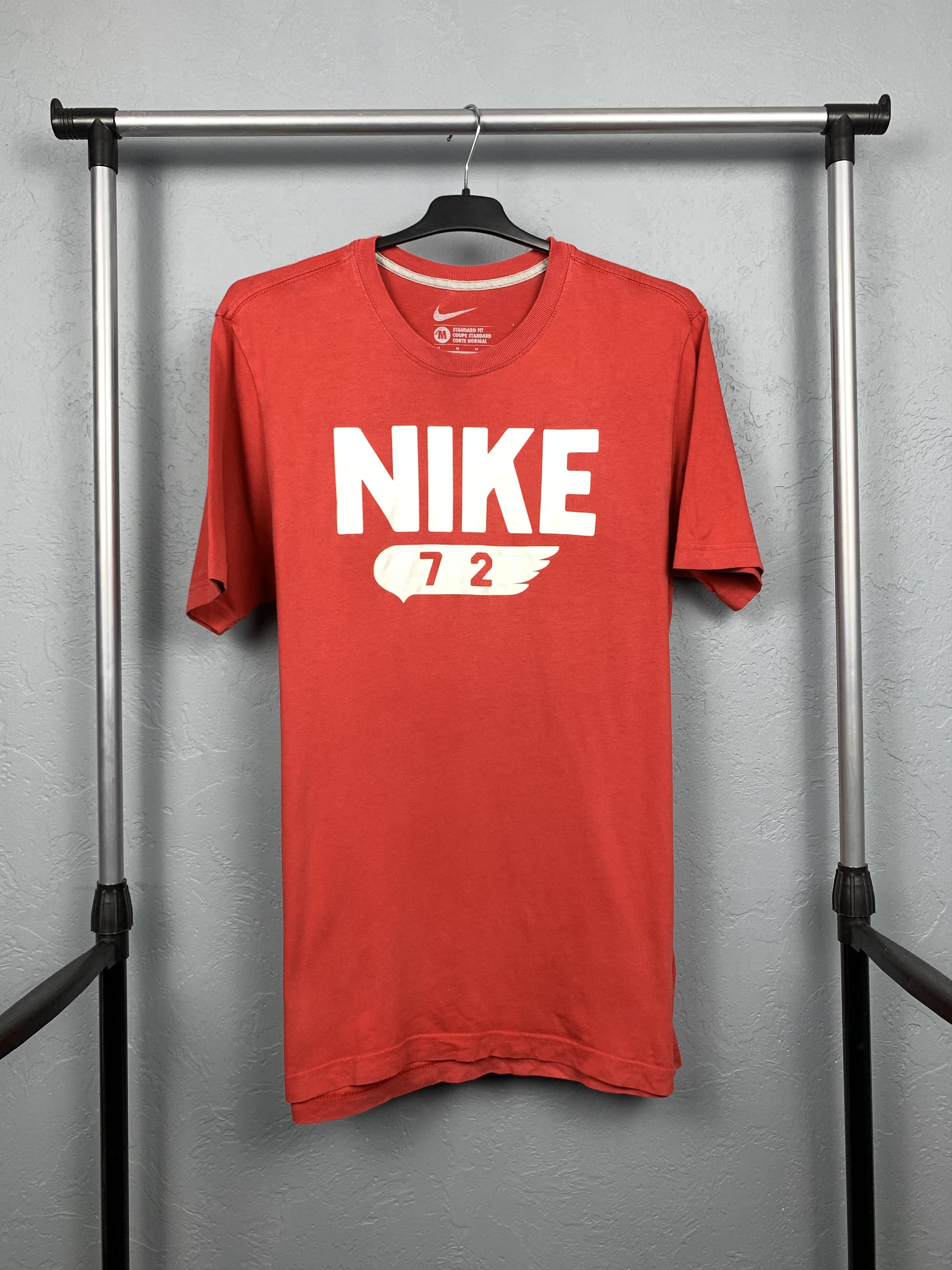 Nike × Vintage Nike Vintage Mens T-Shirt Tee Size US M / EU 48-50 / 2 - 1 Thumbnail