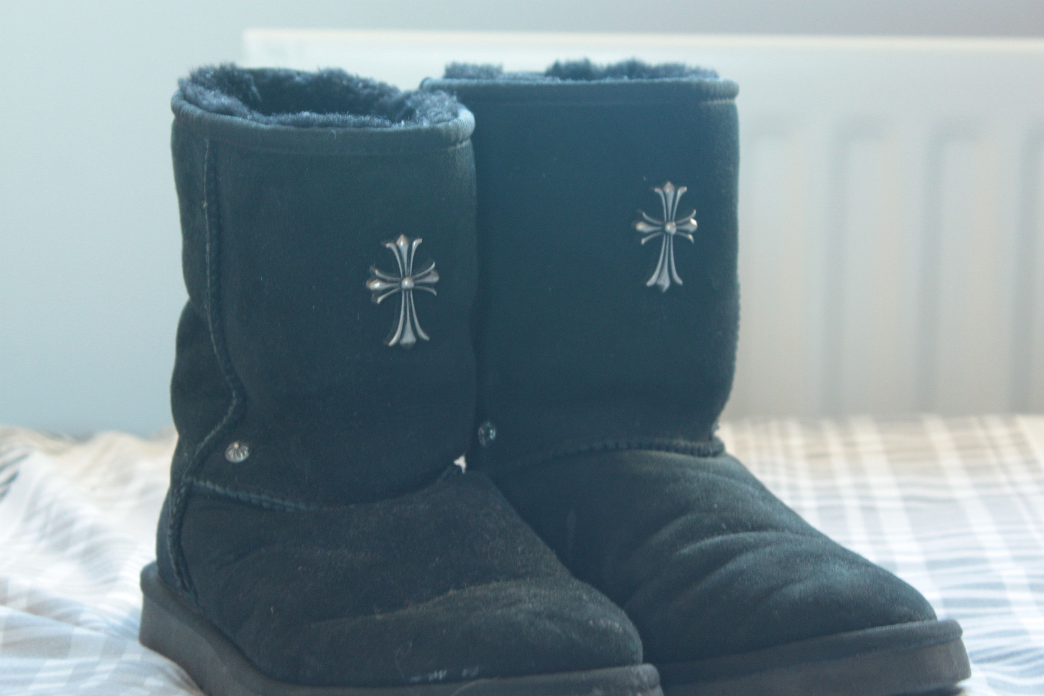 Yes these are a thing (jewelled ugg boots)