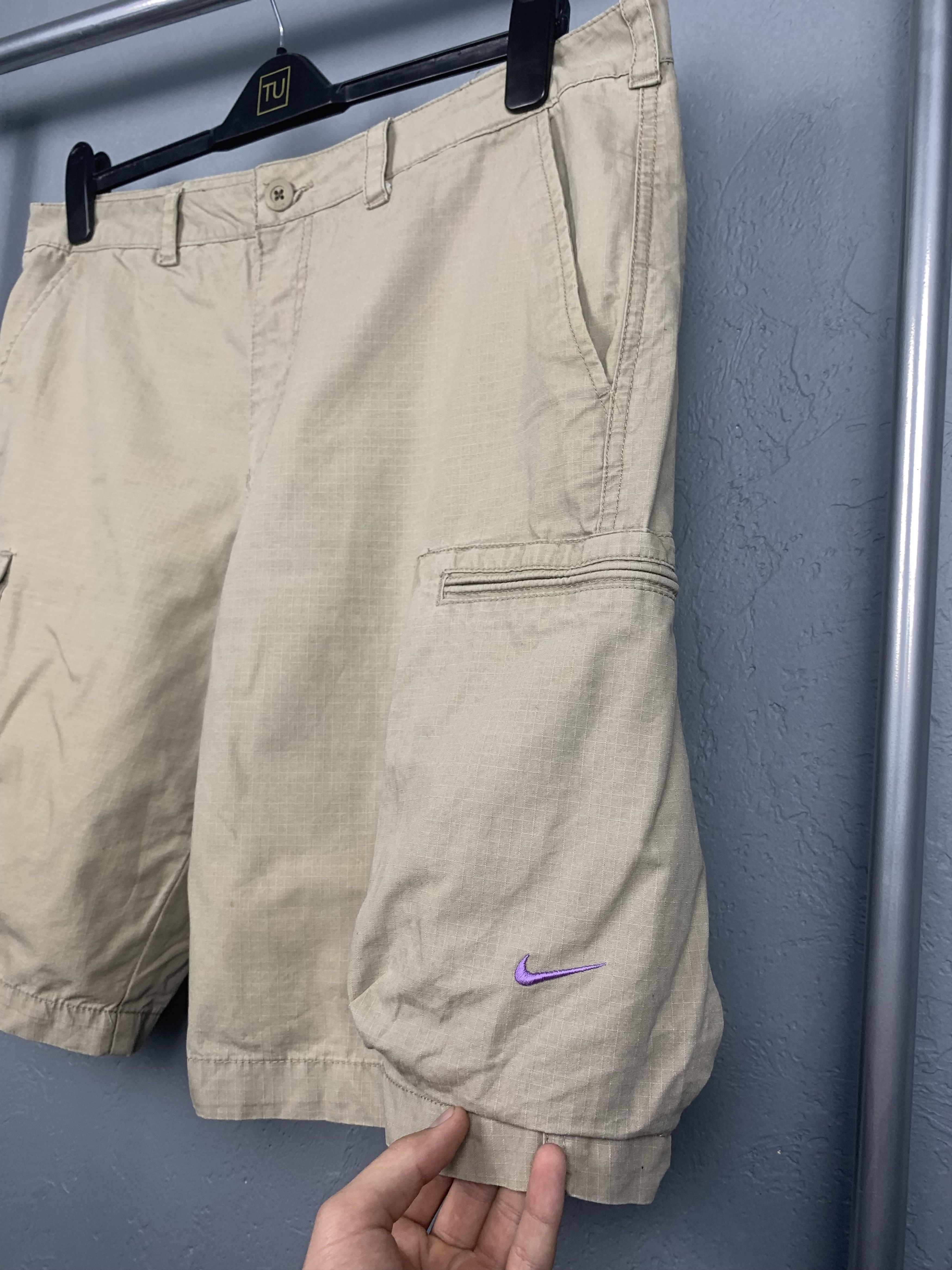 Nike × Vintage Vintage Nike Mens Cargo Shorts Y2K Size US 36 / EU 52 - 2 Thumbnail