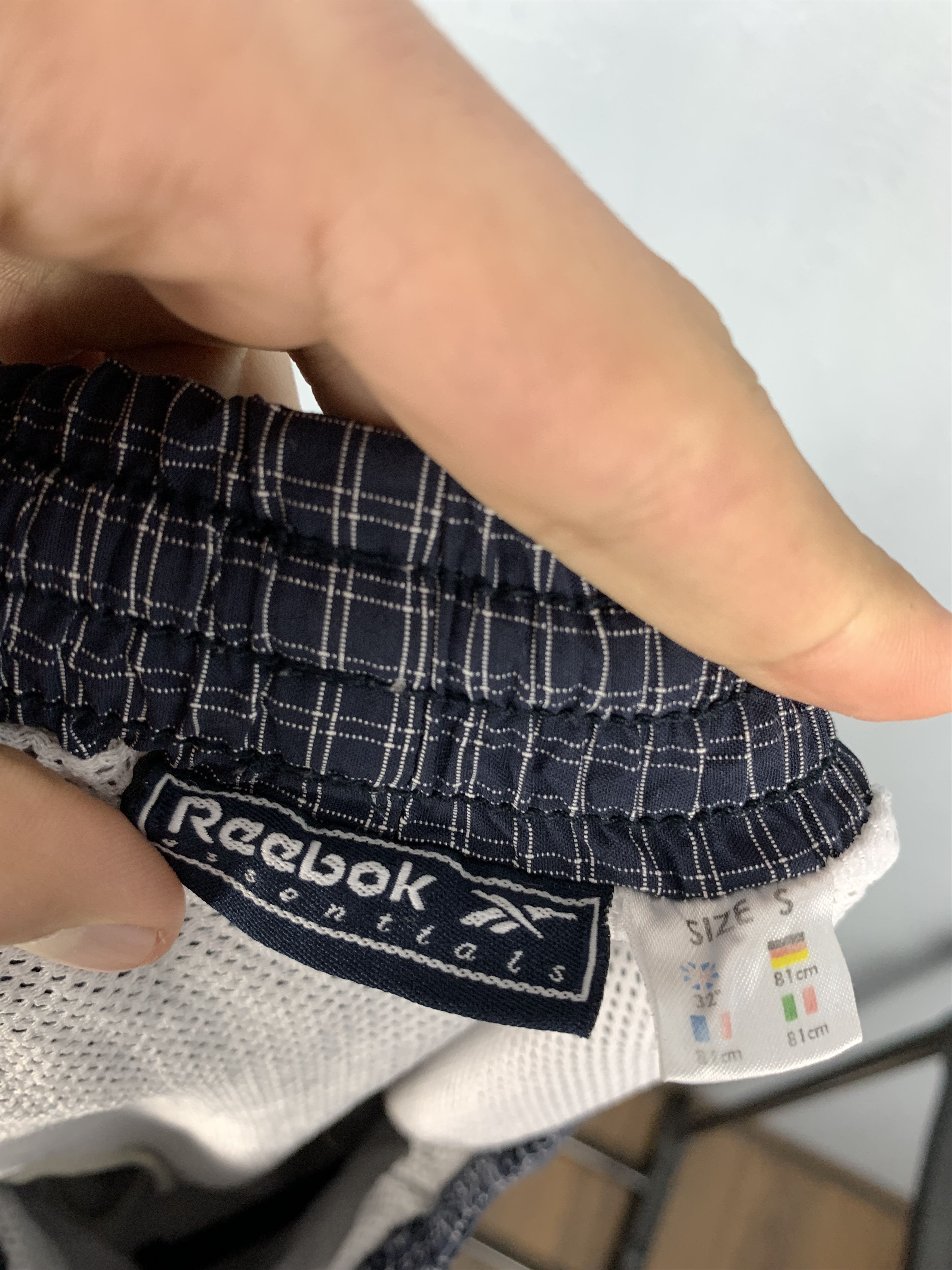 Reebok × Vintage Vintage Reebok Mens Nylon Shorts Y2K Size US 30 / EU 46 - 7 Thumbnail