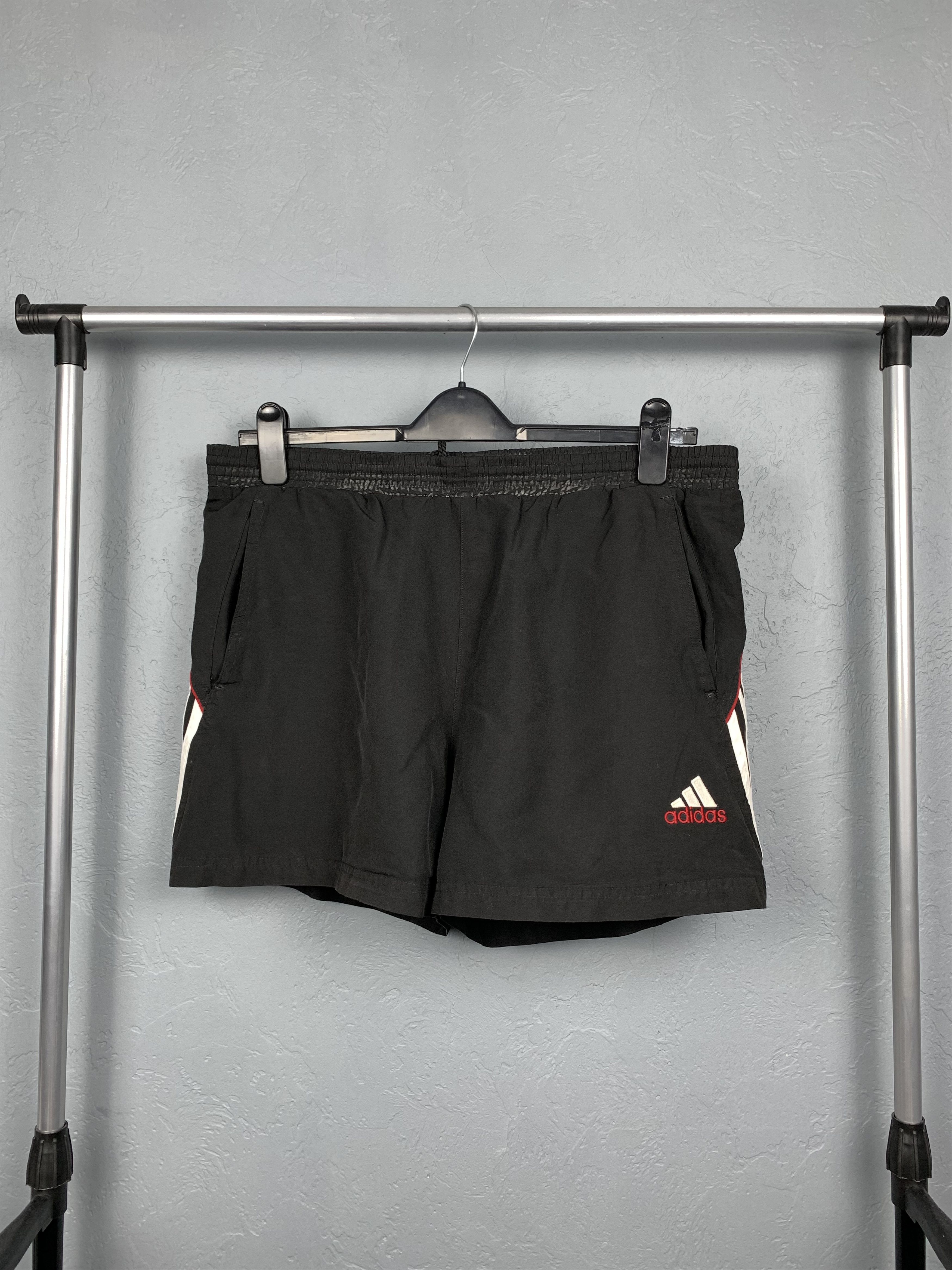 Adidas Adidas 90s Vintage Mens Nylon Shorts Size US 34 / EU 50 - 1 Thumbnail