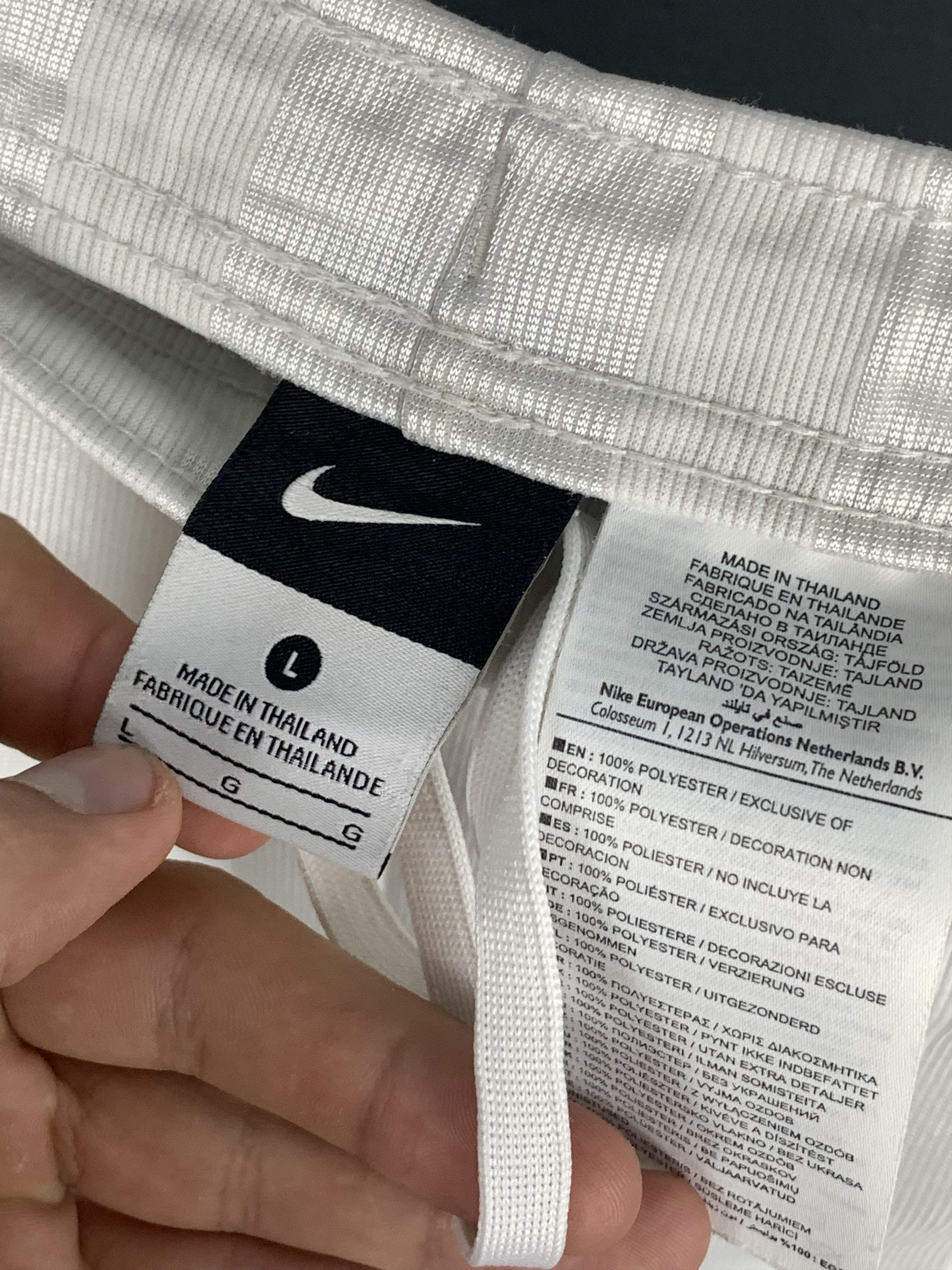 Nike × Vintage Vintage Nike Mens Shorts Dri Fit Y2K Size US 34 / EU 50 - 7 Thumbnail