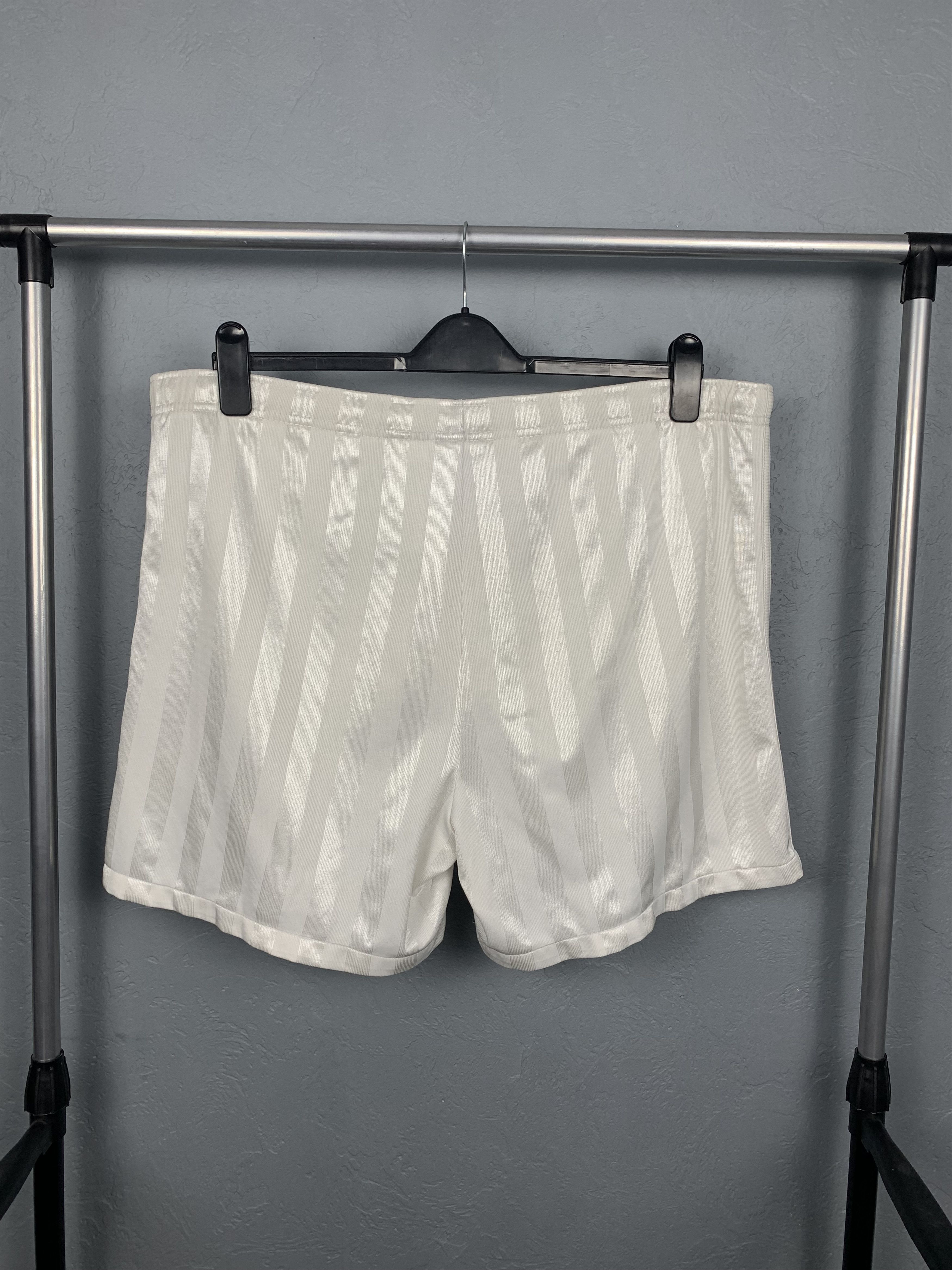 Nike × Vintage Vintage Nike Mens Shorts Dri Fit Y2K Size US 34 / EU 50 - 5 Thumbnail