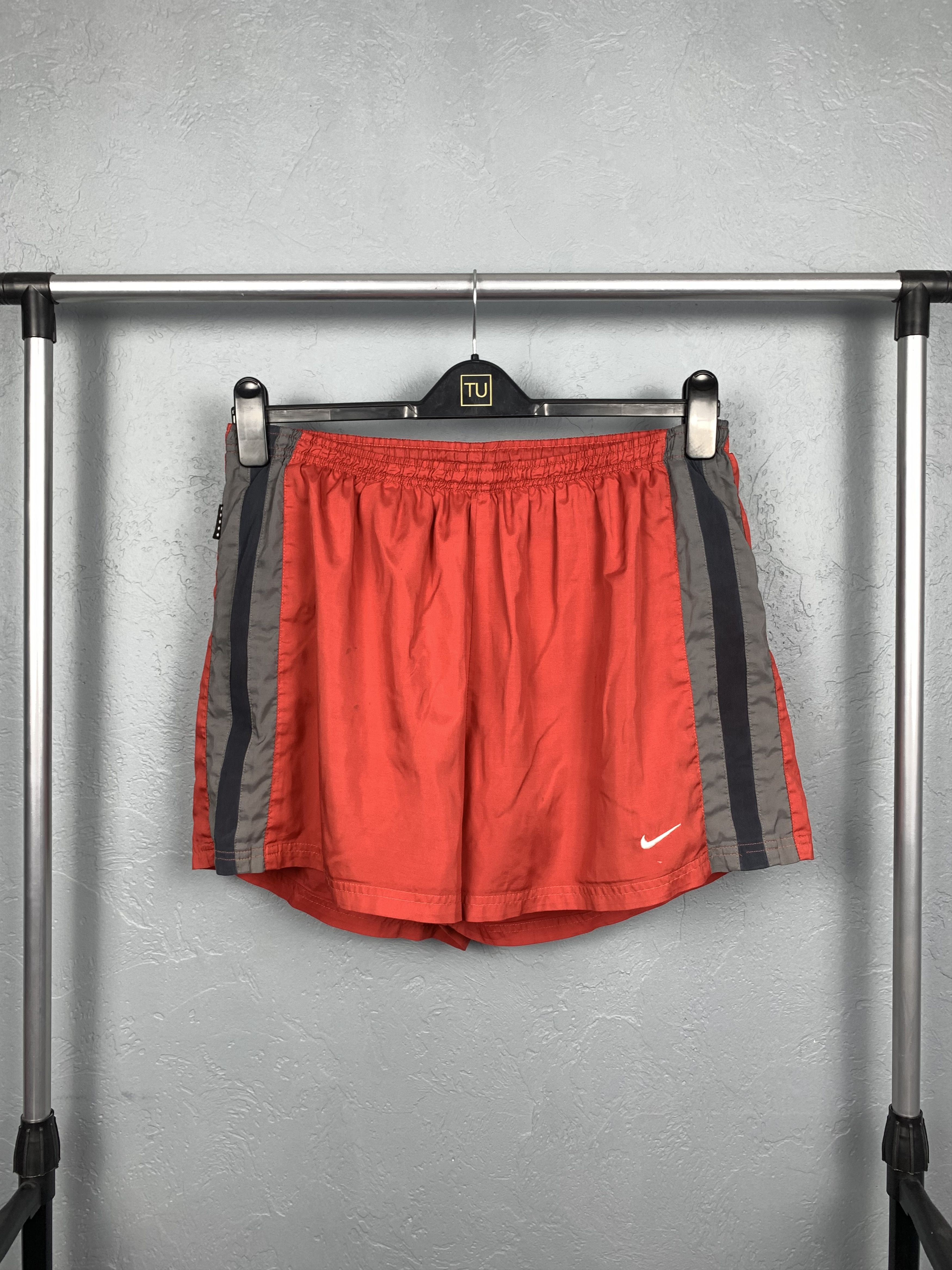 Nike × Vintage Vintage Nike Mens Nylon Shorts Y2K Size US 36 / EU 52 - 1 Thumbnail