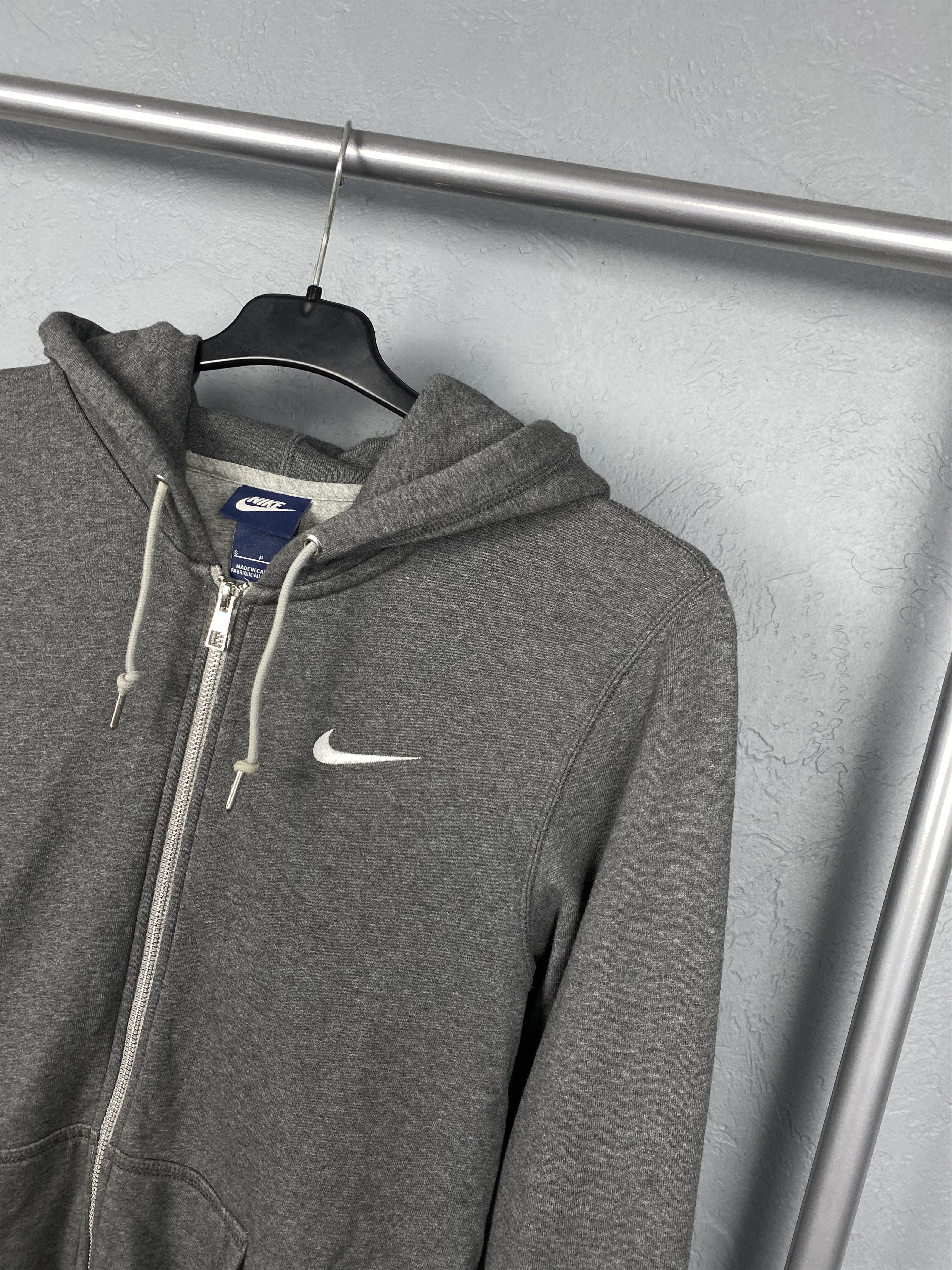 Nike × Vintage Nike Vintage Mens Zip Hoodie Y2K Swoosh Size US S / EU 44-46 / 1 - 2 Thumbnail