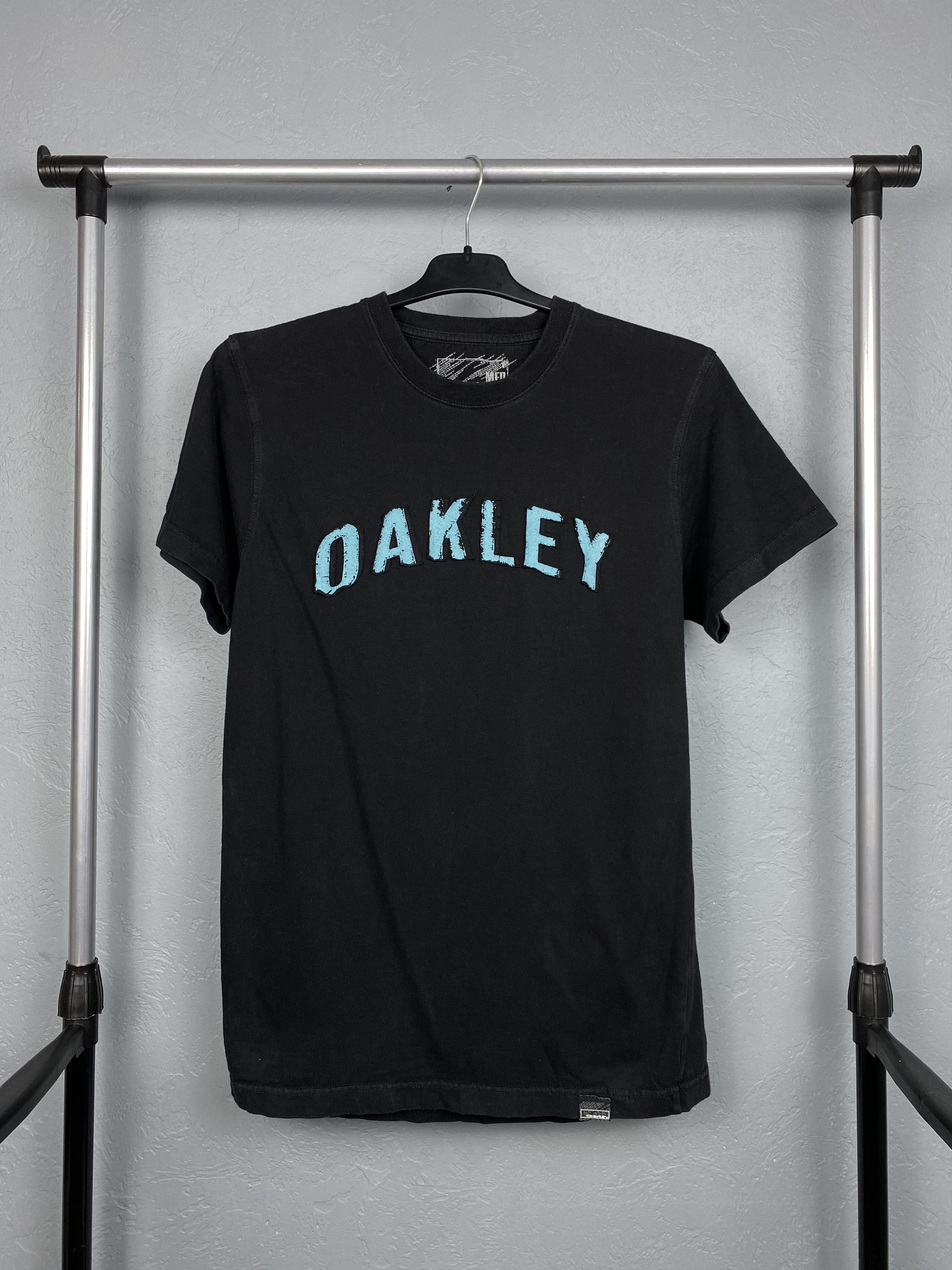 Oakley Oakley Vintage Mens T-Shirt Tee Size US M / EU 48-50 / 2 - 1 Thumbnail