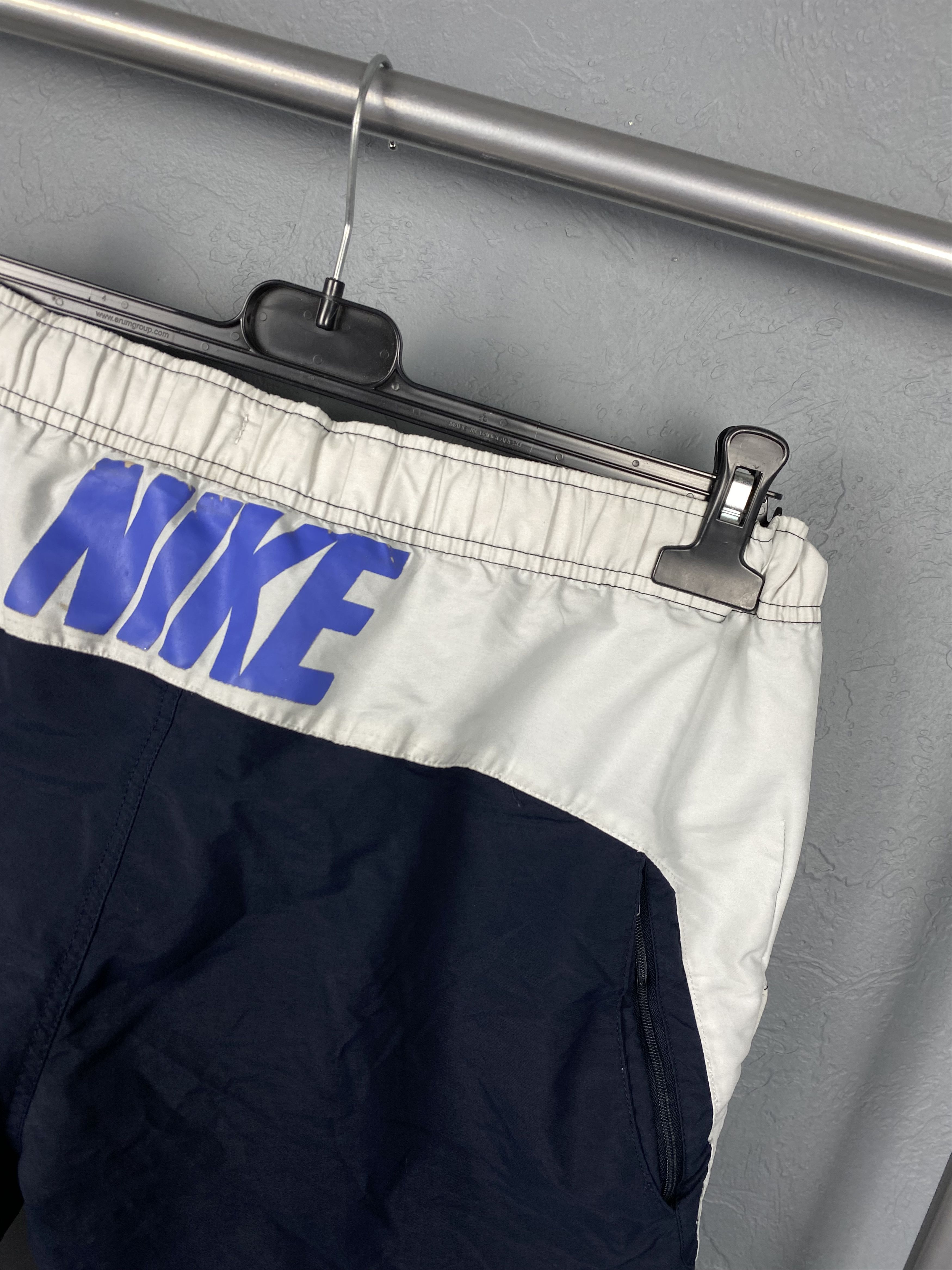Nike × Vintage Nike Vintage Mens Nylon Shorts Y2K Swoosh Size US 34 / EU 50 - 2 Thumbnail