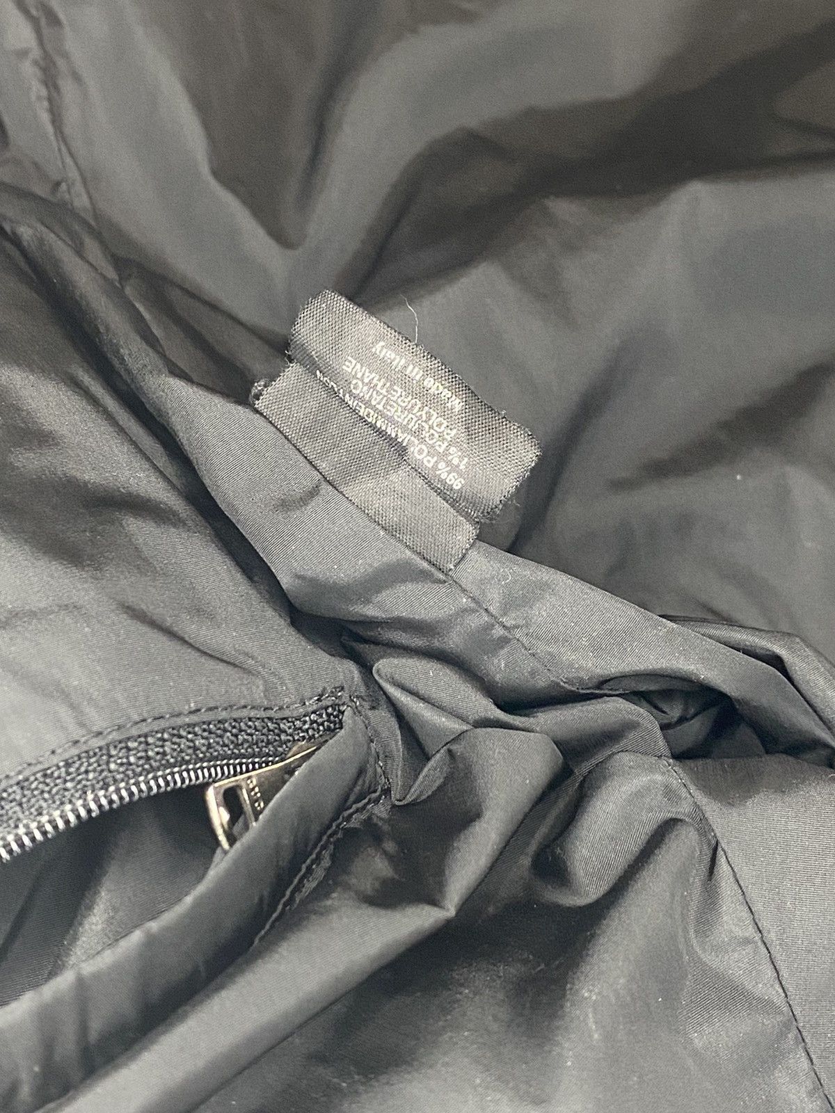 Gucci *FINAL* GUCCI BLACK NYLON LIGHT HOODED WINDBREAKER JACKET 46 Size US S / EU 44-46 / 1 - 6 Thumbnail