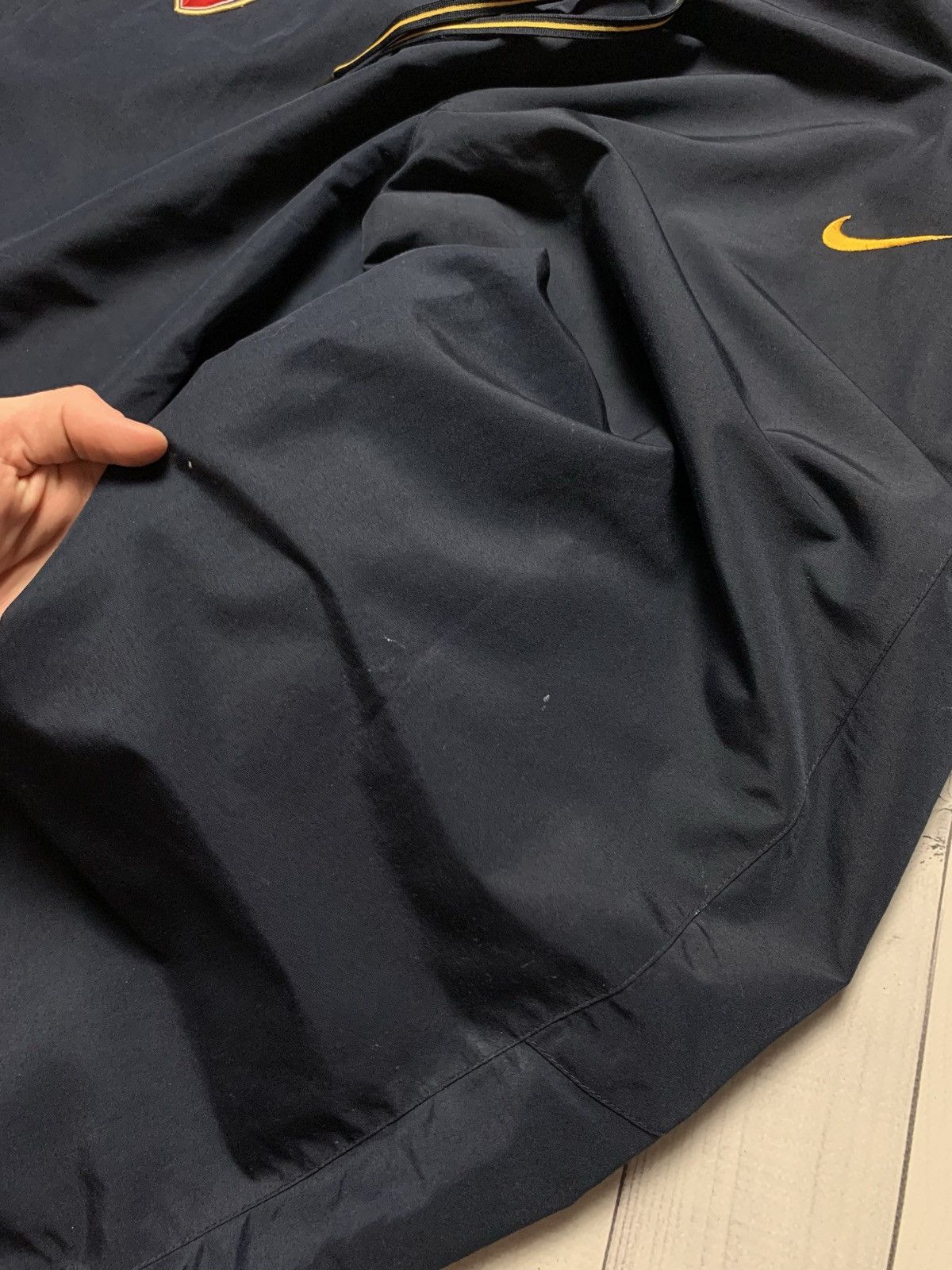 Nike Vintage Nike Soccer joggers pants Arsenal logo size XL Size US 36 / EU 52 - 7 Thumbnail