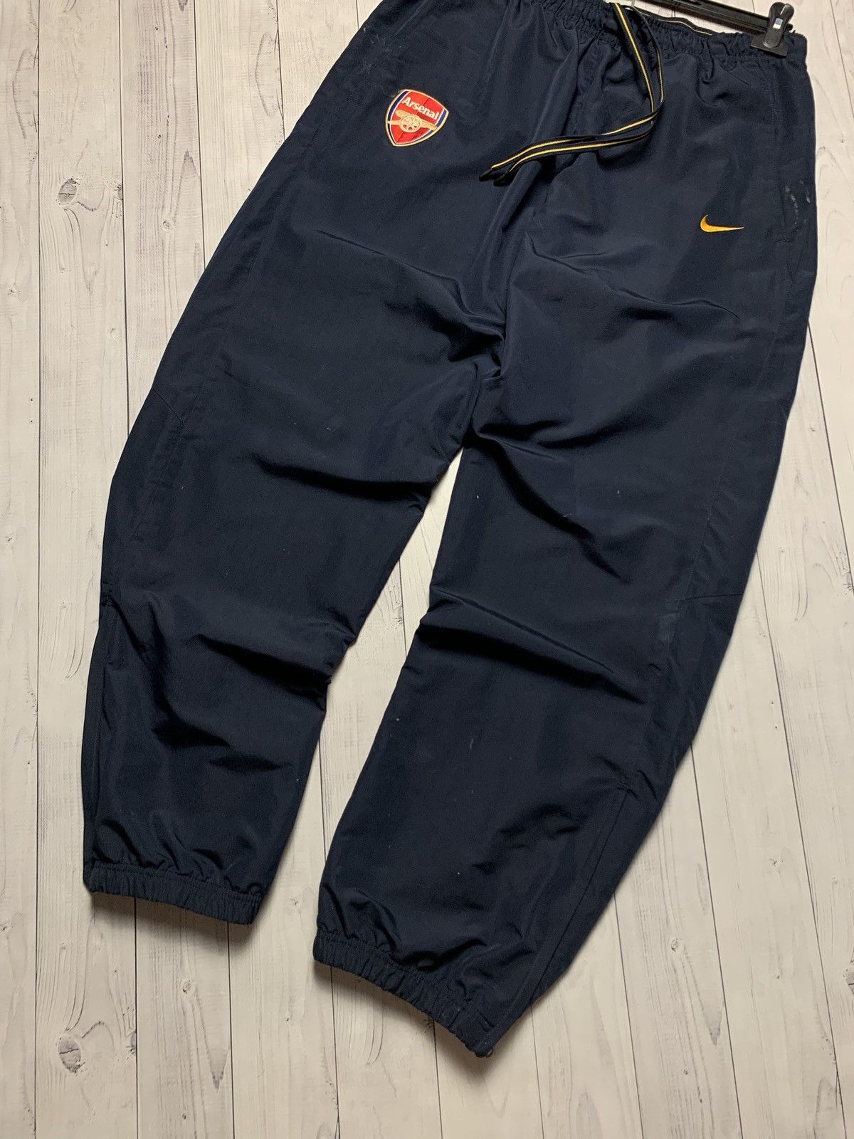 Nike Vintage Nike Soccer joggers pants Arsenal logo size XL Size US 36 / EU 52 - 2 Thumbnail