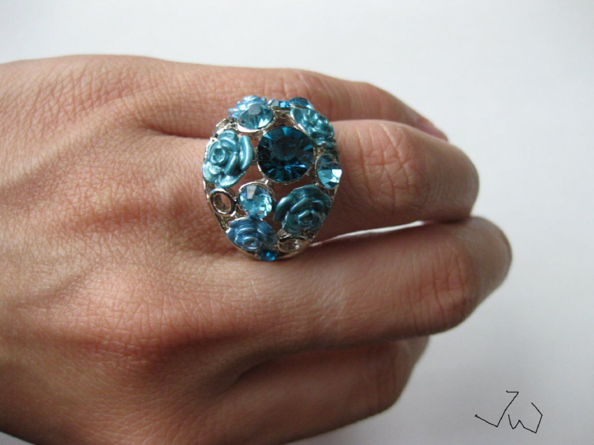 Jewelry Blue Rose CZs Ring - Size 8.5 Size ONE SIZE - 4 Thumbnail