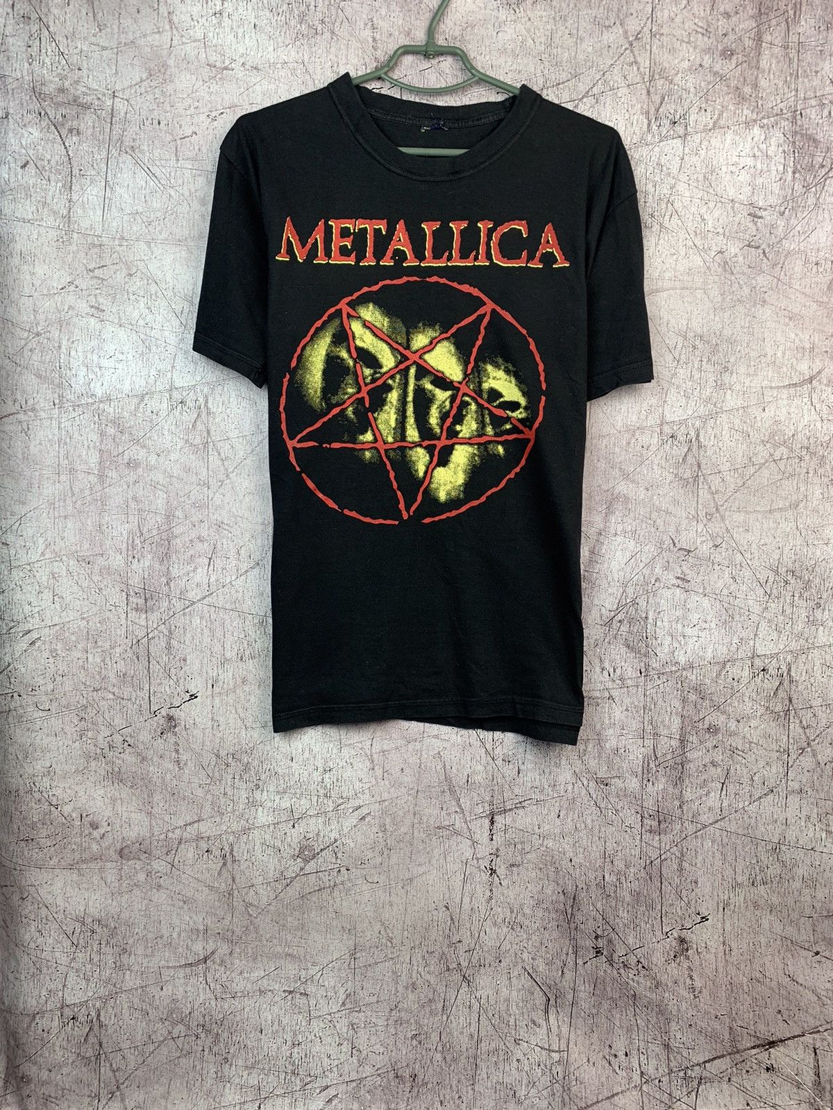Band Tees Vintage Metallica Vintage Pentagram T-Shirts Size US M / EU 48-50 / 2 - 1 Thumbnail