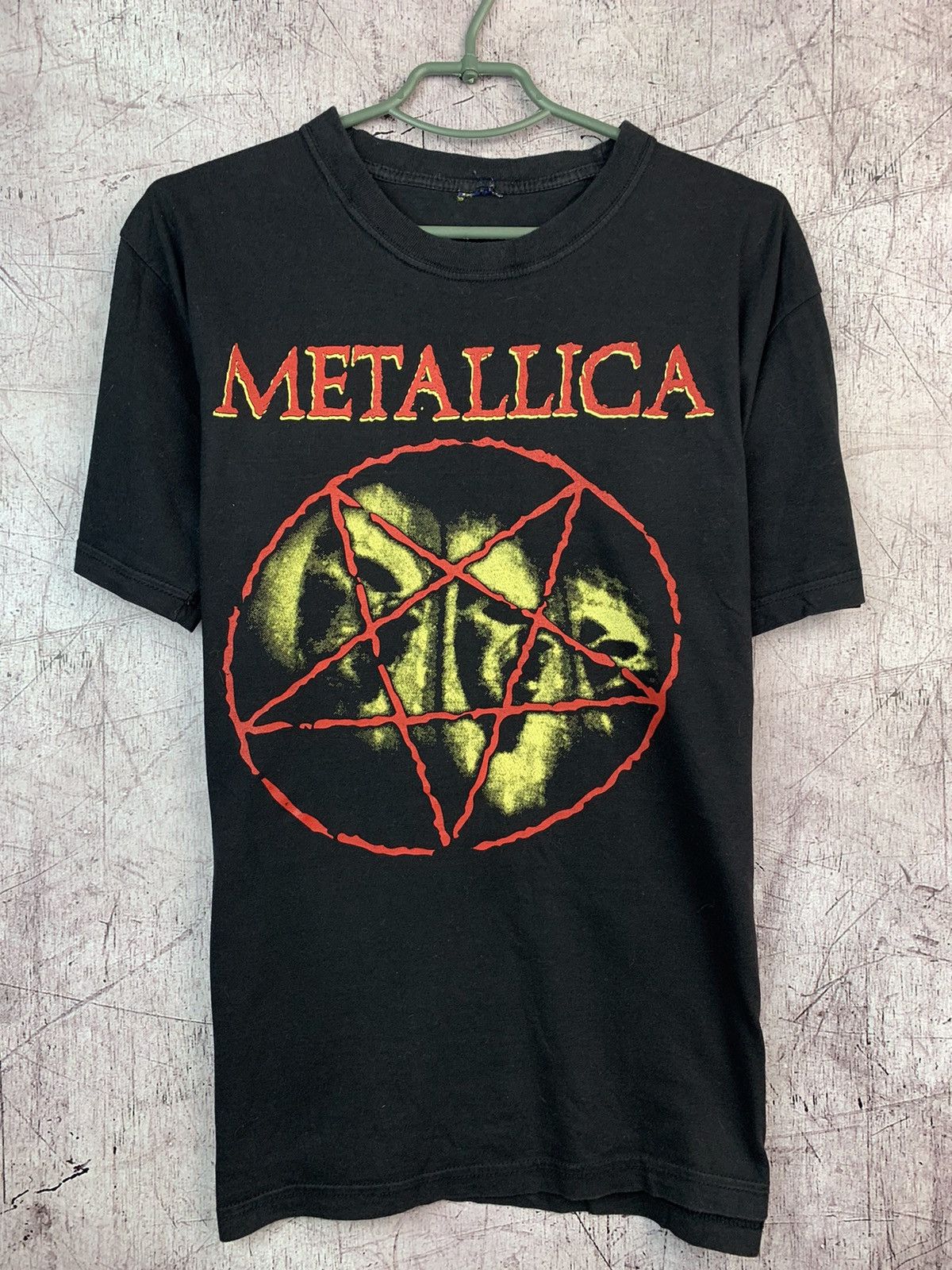 Band Tees Vintage Metallica Vintage Pentagram T-Shirts Size US M / EU 48-50 / 2 - 3 Thumbnail