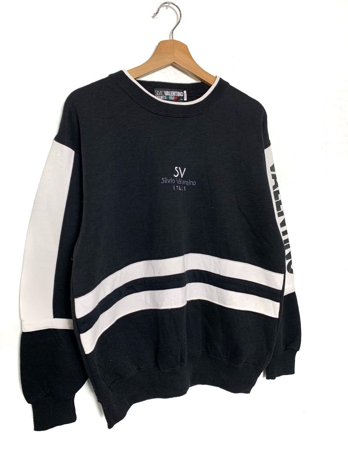 Valentino Vintage Silvio Valentino Center Logo Crewneck Sweatshirt Size US M / EU 48-50 / 2 - 2 Thumbnail