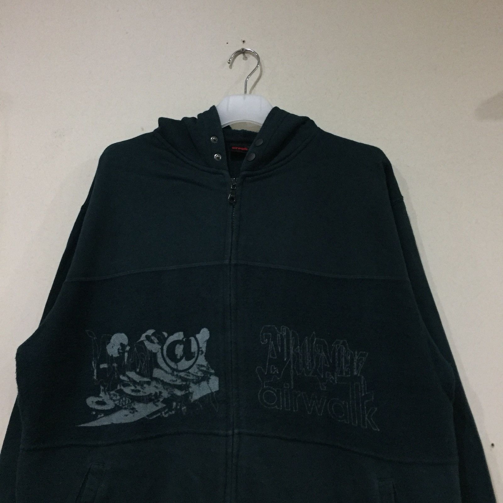 Other AIRWALK Hoodie Spell Out Big Logo.. Hip Hop.. streetwear Size US XL / EU 56 / 4 - 2 Thumbnail