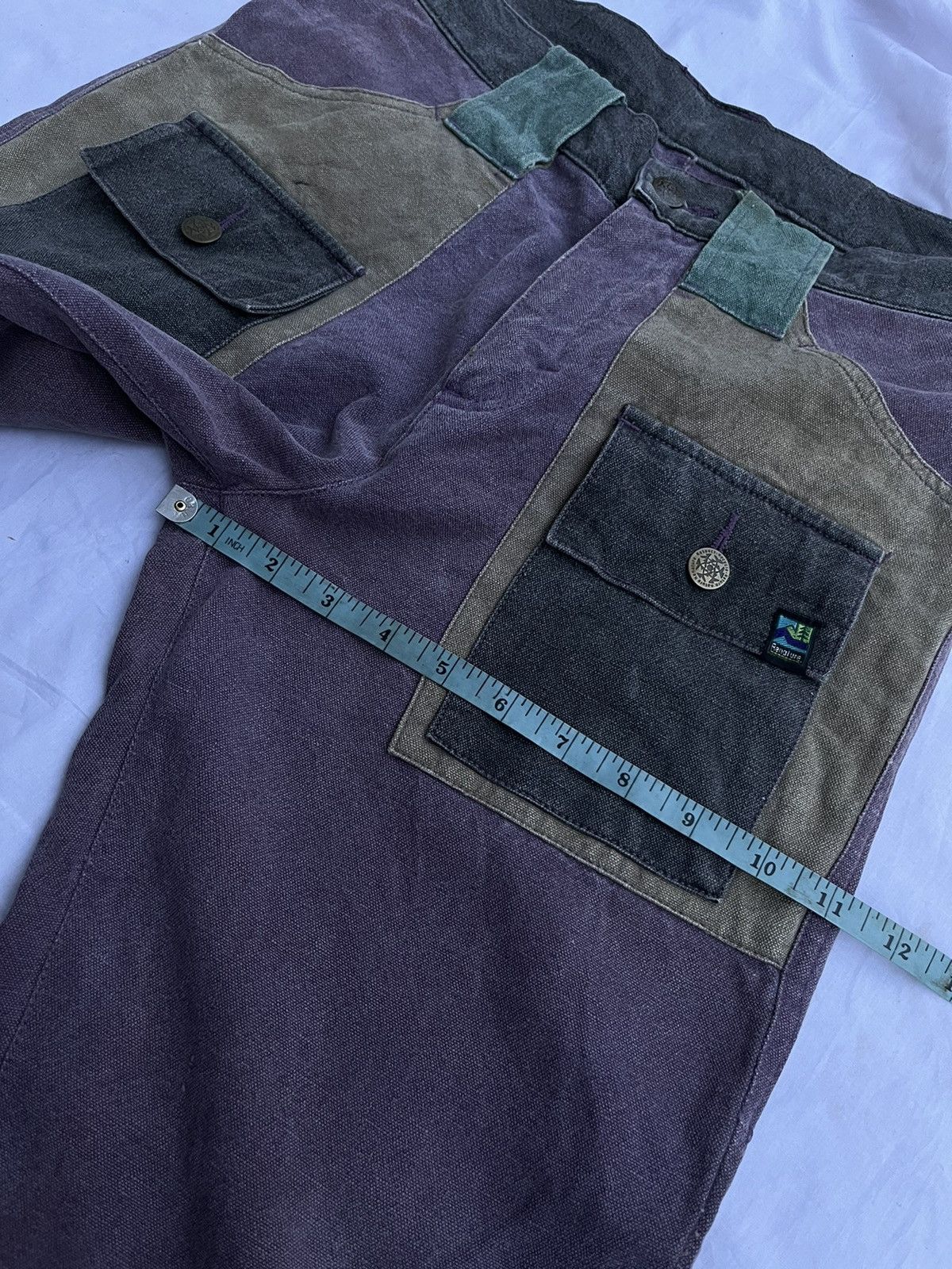 20471120 (A64). VINTAGE RENATURE FLARE BUSH PANTS Size US 31 - 11 Thumbnail