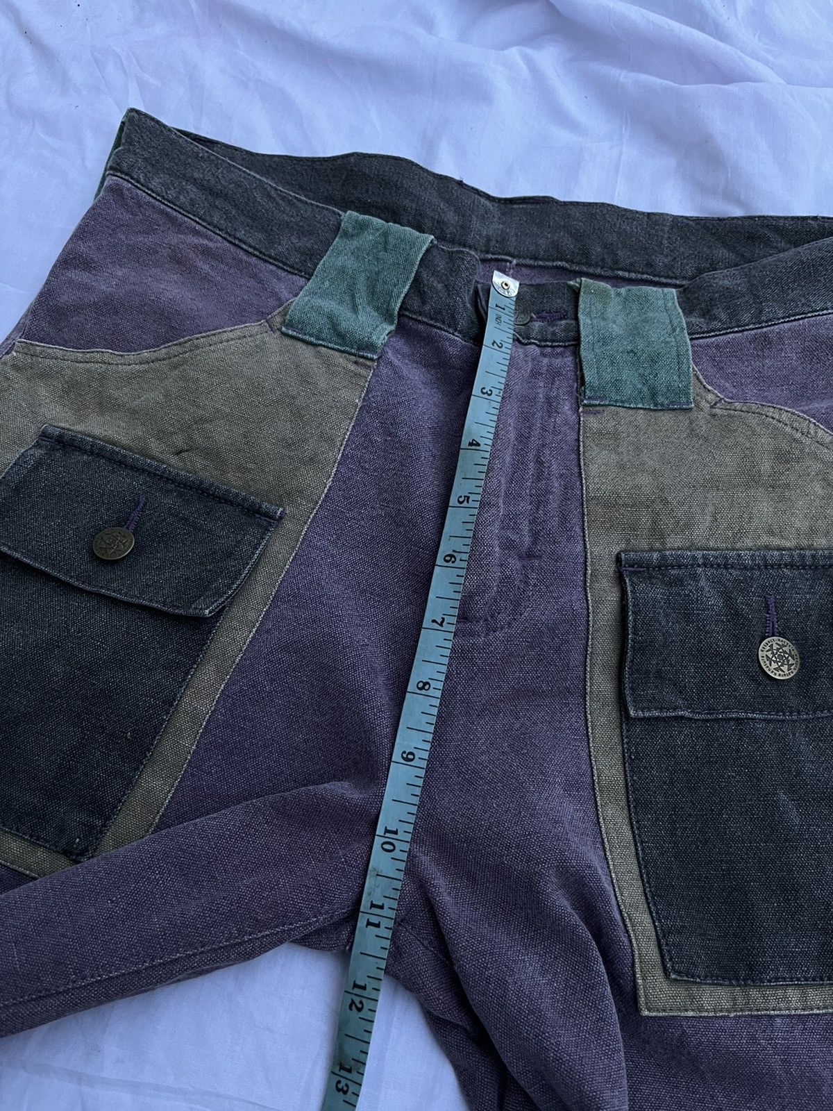 20471120 (A64). VINTAGE RENATURE FLARE BUSH PANTS Size US 31 - 10 Thumbnail
