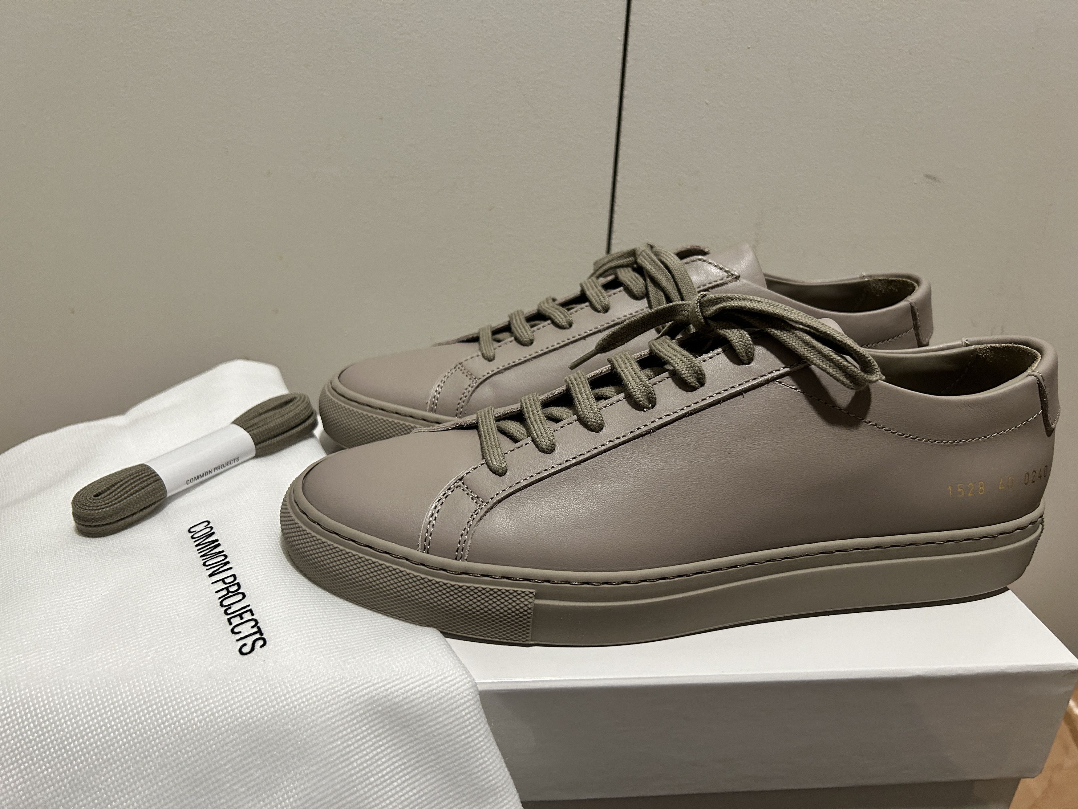 Common Projects COMMON PROJECTS ORIGINAL ACHILLES LOW TAUPE 1520 40 0240 Grailed