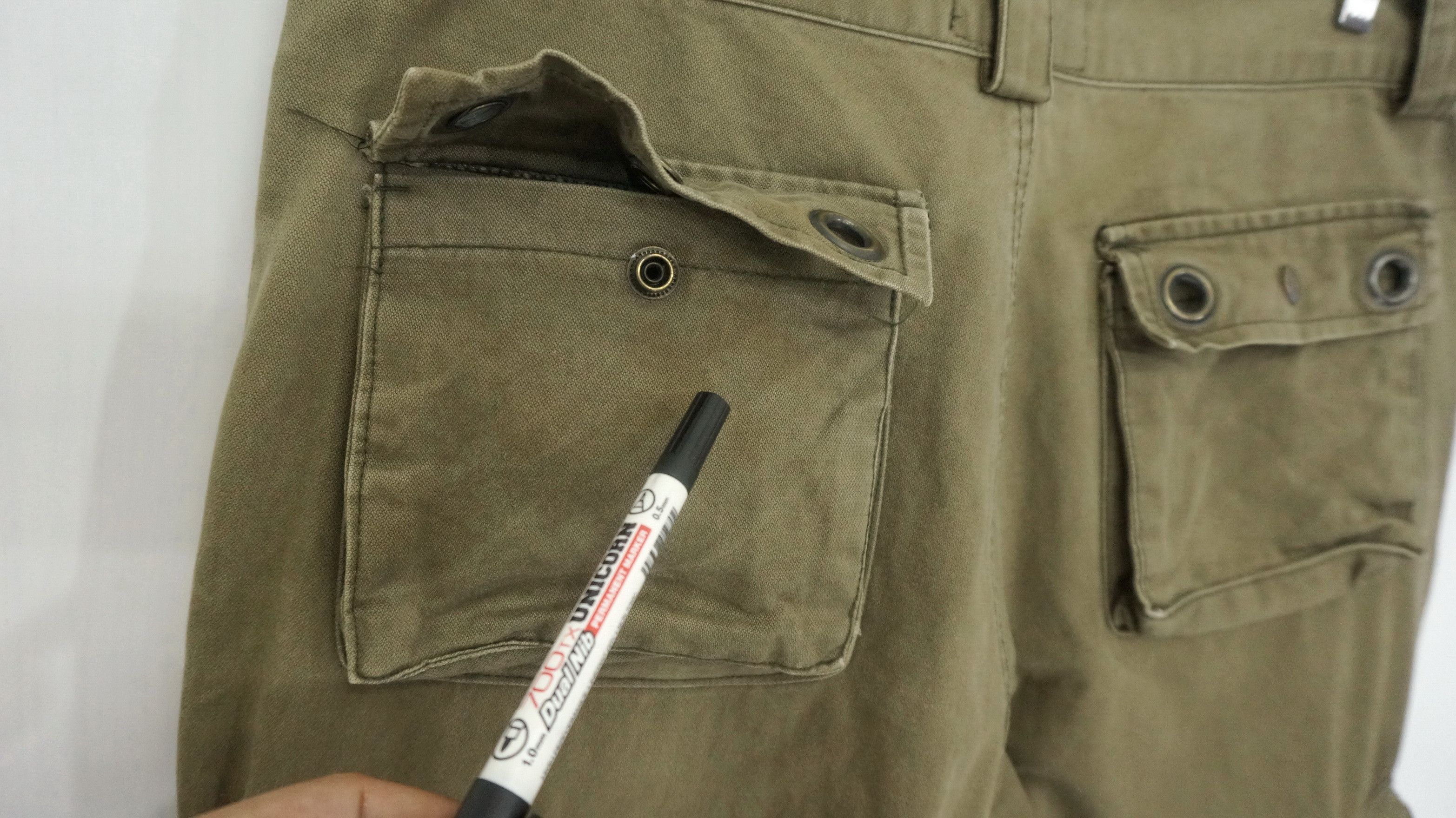 Japanese Brand DopeVtg! SISKELI Japan Wide Flared Worn Out 3D Cargo Pants Size US 33 - 18 Thumbnail