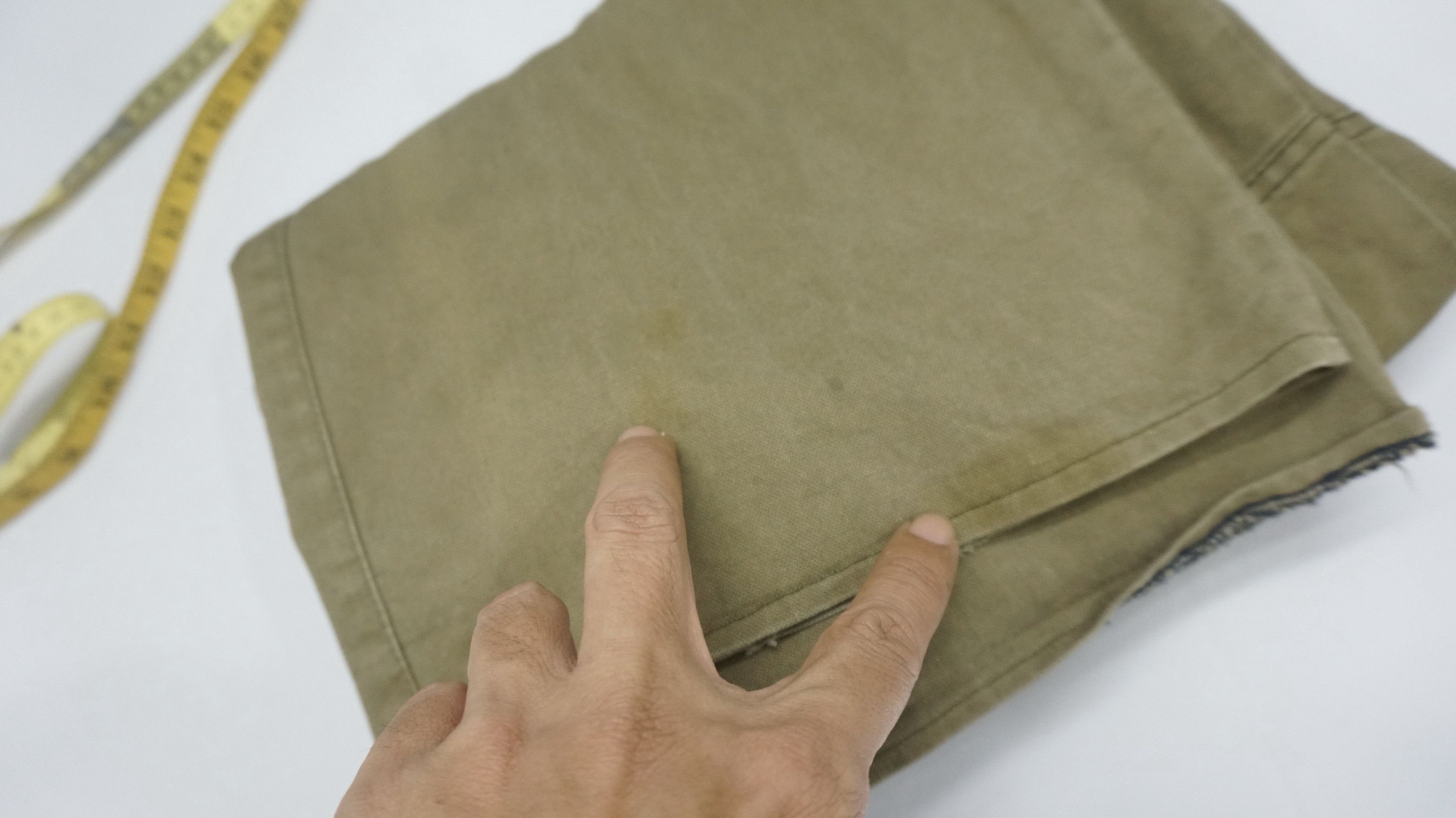 Japanese Brand DopeVtg! SISKELI Japan Wide Flared Worn Out 3D Cargo Pants Size US 33 - 20 Thumbnail